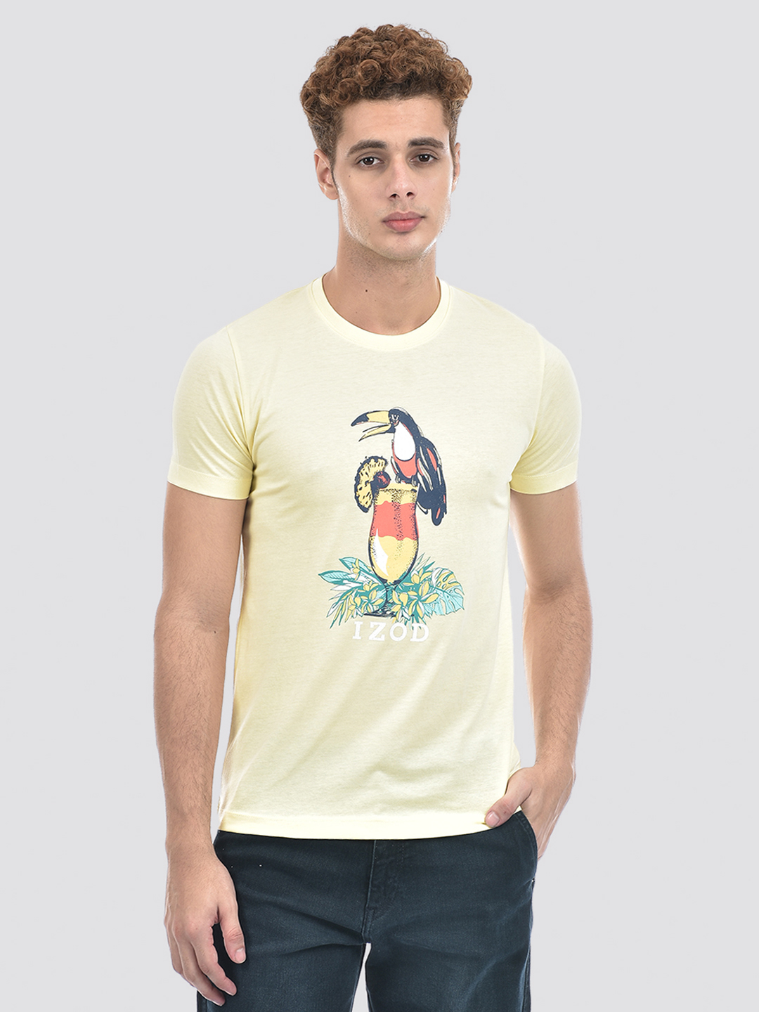 Izod Men's Graphic Print Yellow Round Neck T-Shirt