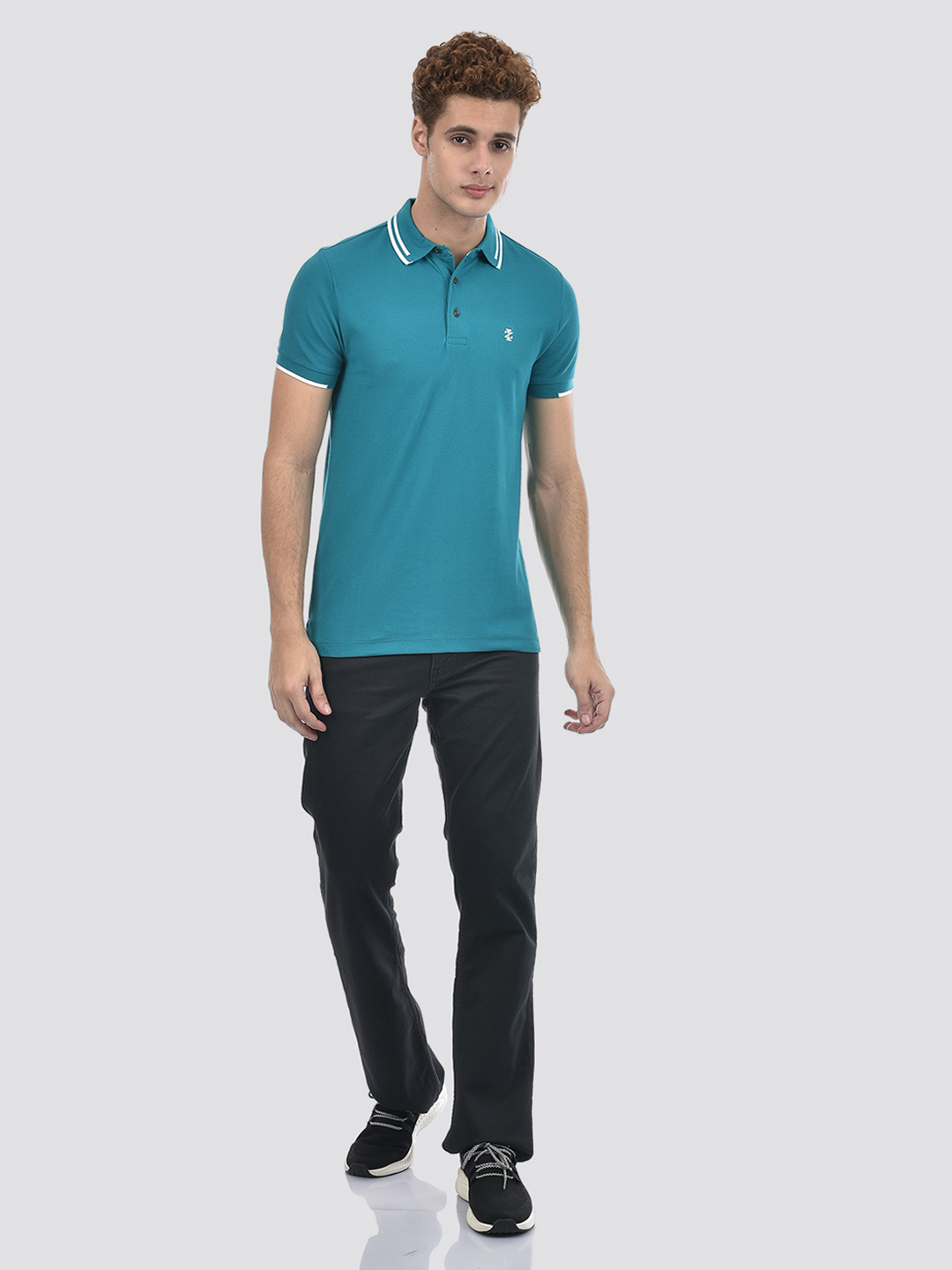 Izod Men's Solid Green Polo T-Shirt
