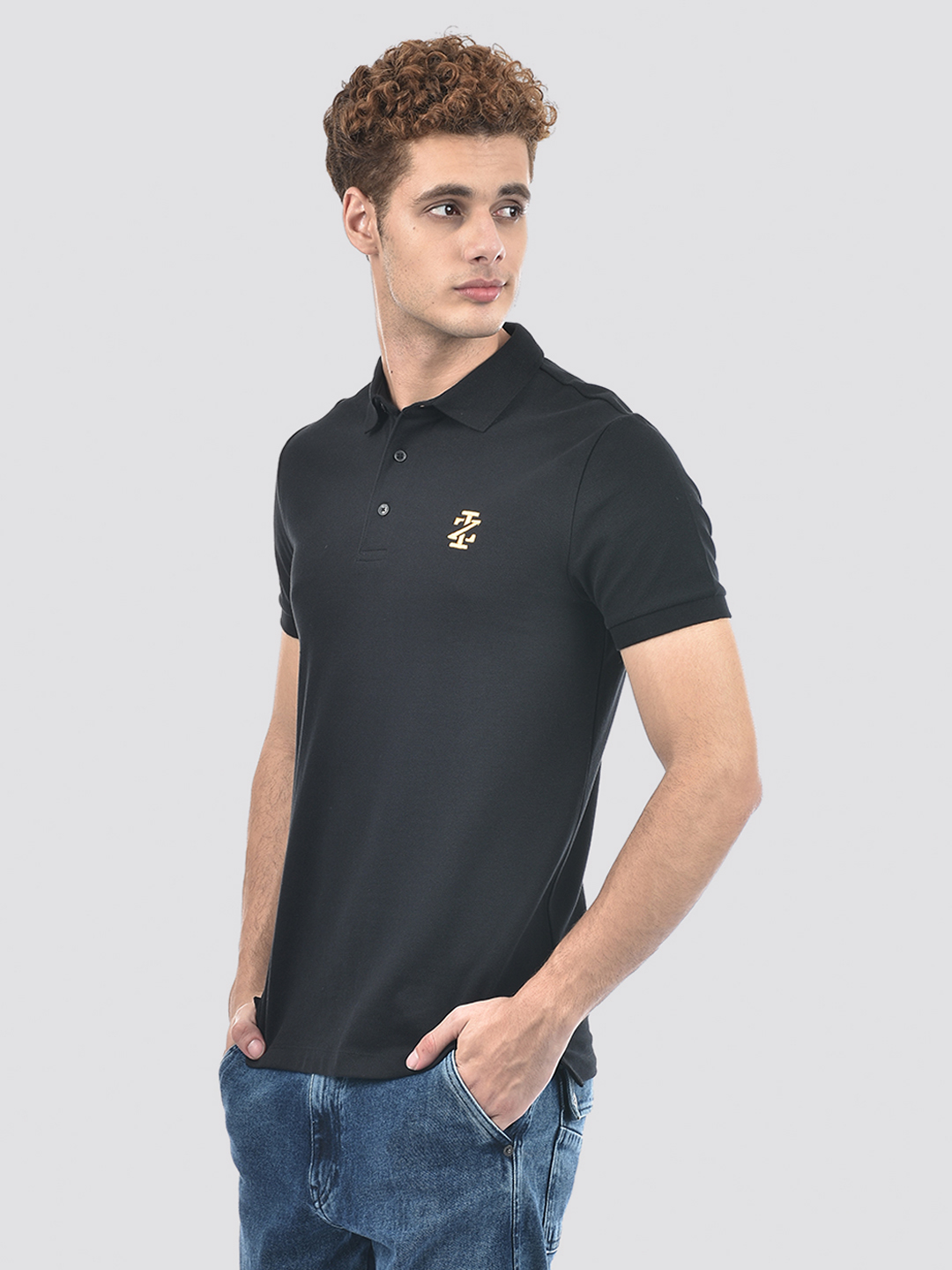 Izod Men's Embroidered Black Polo T-Shirt