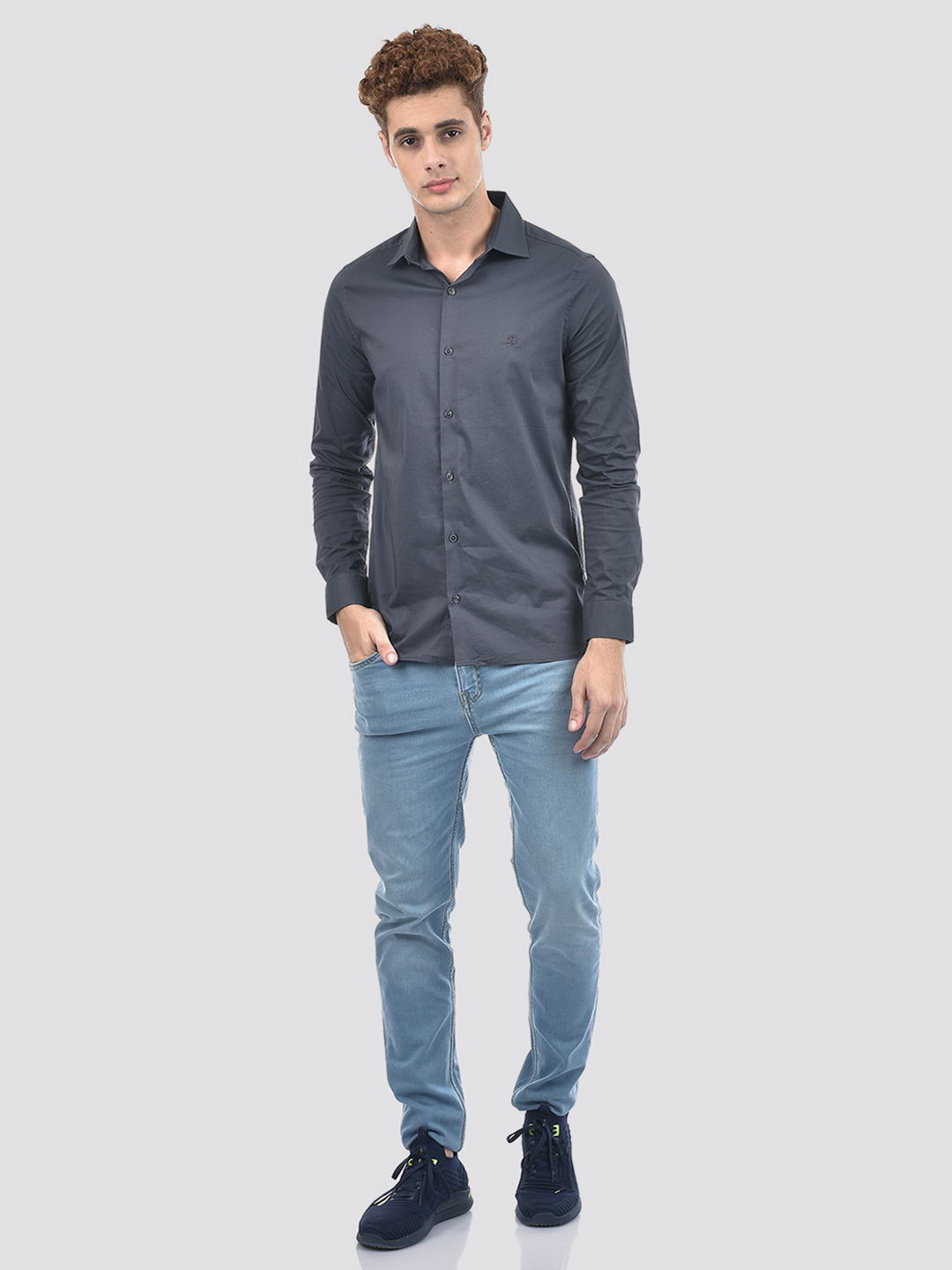 Izod Men's Full Sleeve Solid Grey Shirt