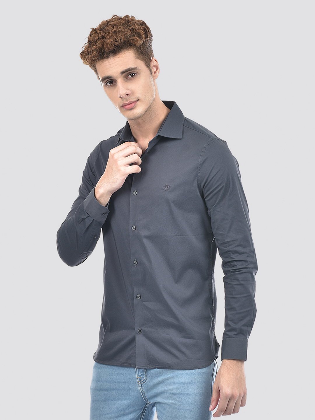 Izod Men's Full Sleeve Solid Grey Shirt