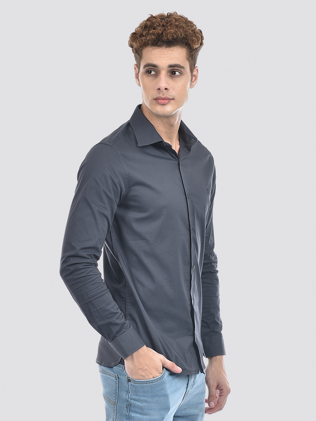 Izod Men's Full Sleeve Solid Grey Shirt