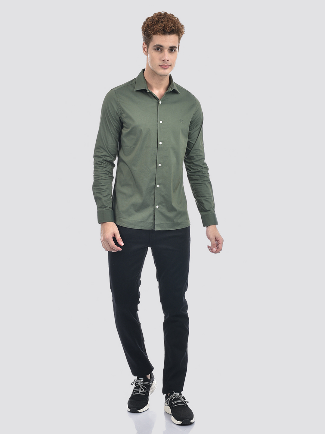 Izod Men's Full Sleeve Solid Green Shirt