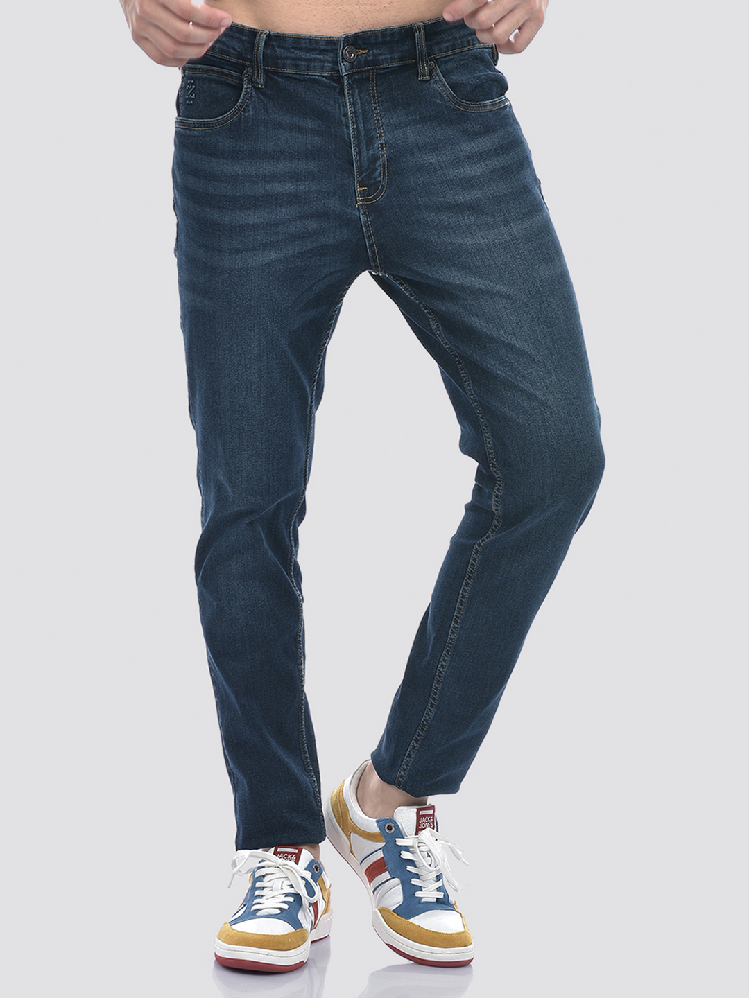 Izod Men's Faded Dark Blue Jeans