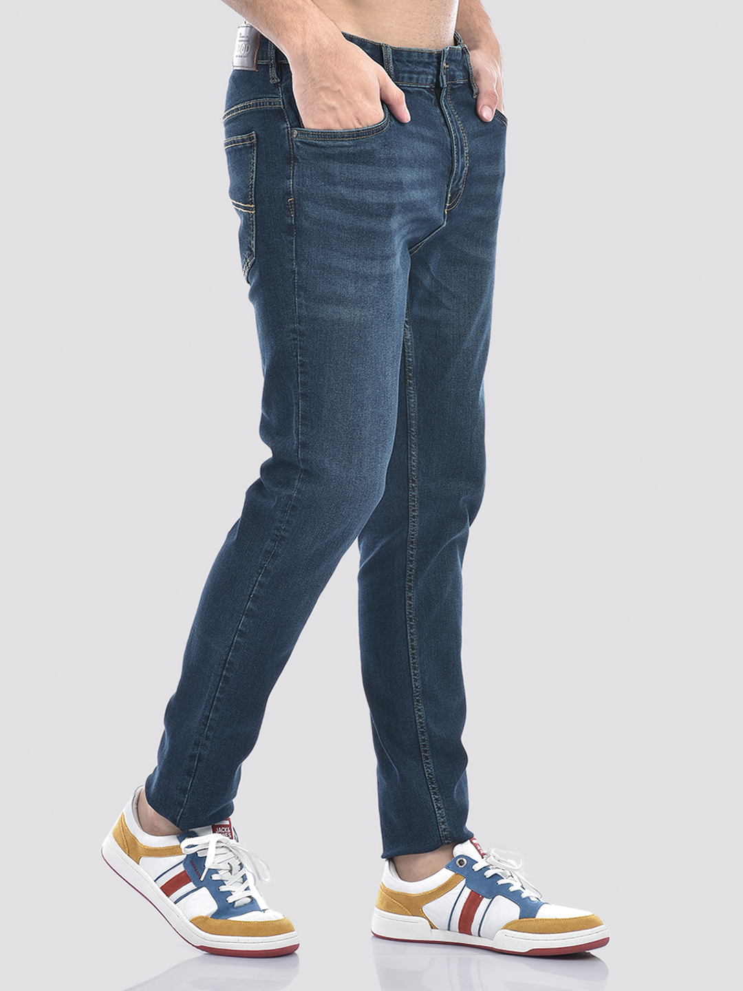 Izod Men's Faded Dark Blue Jeans