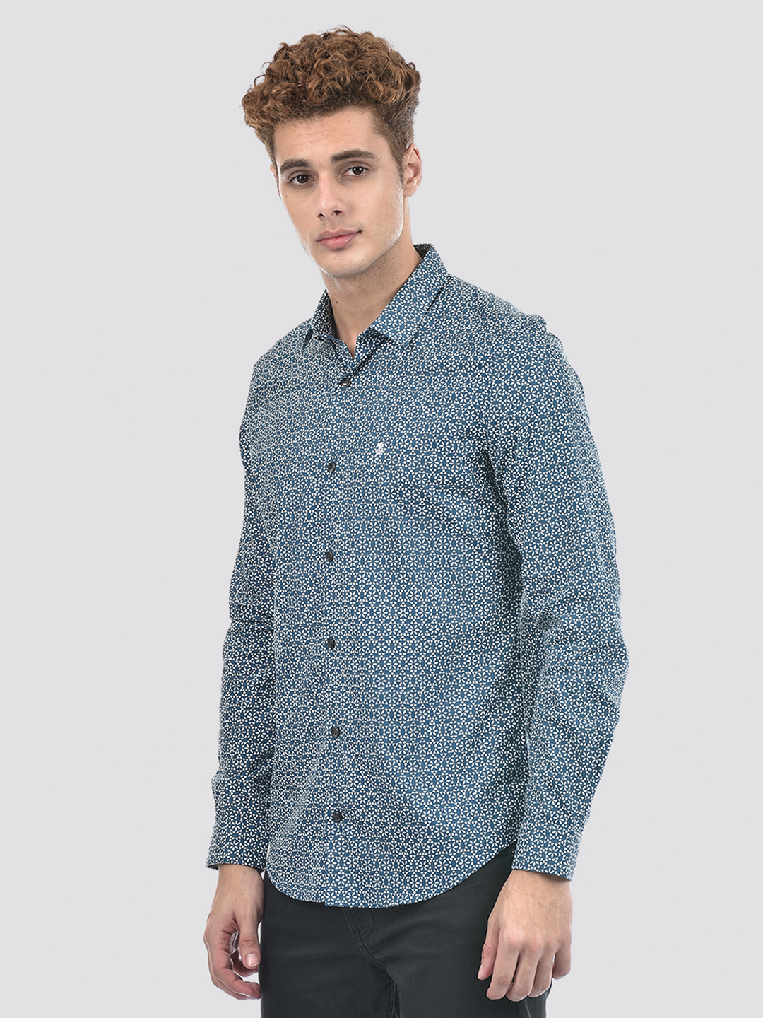 Izod Men's Full Sleeve Printed Blue Shirt