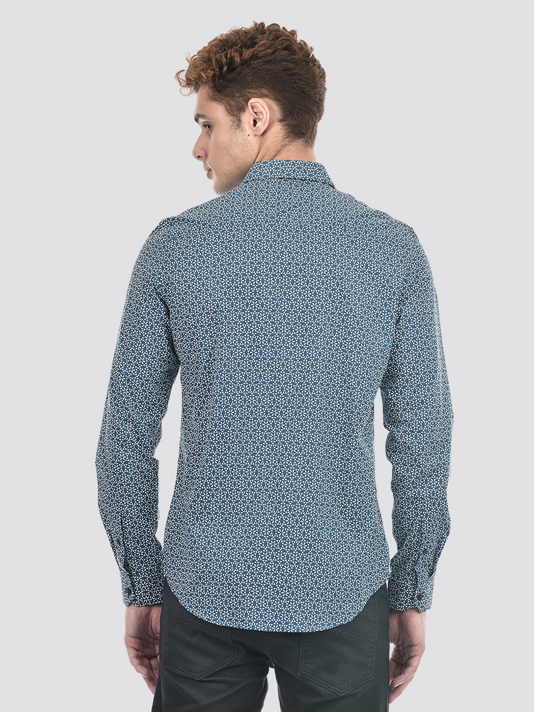 Izod Men's Full Sleeve Printed Blue Shirt