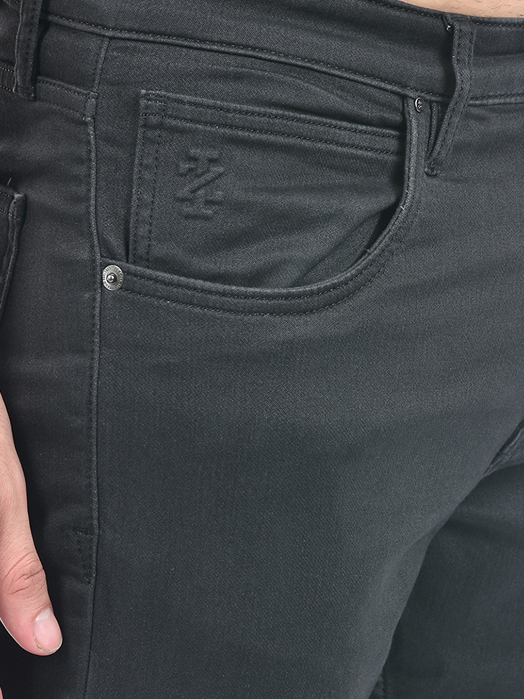 Izod Men's Solid Dark Grey Bootcut Jeans