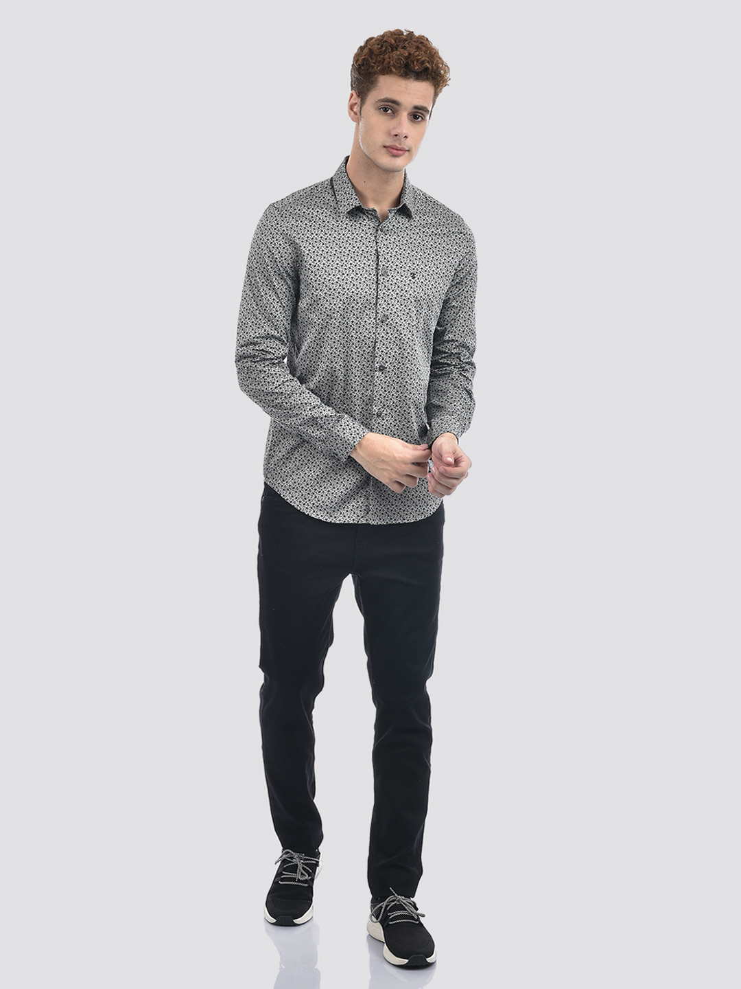 Izod Men's Full Sleeve Printed Grey Shirt