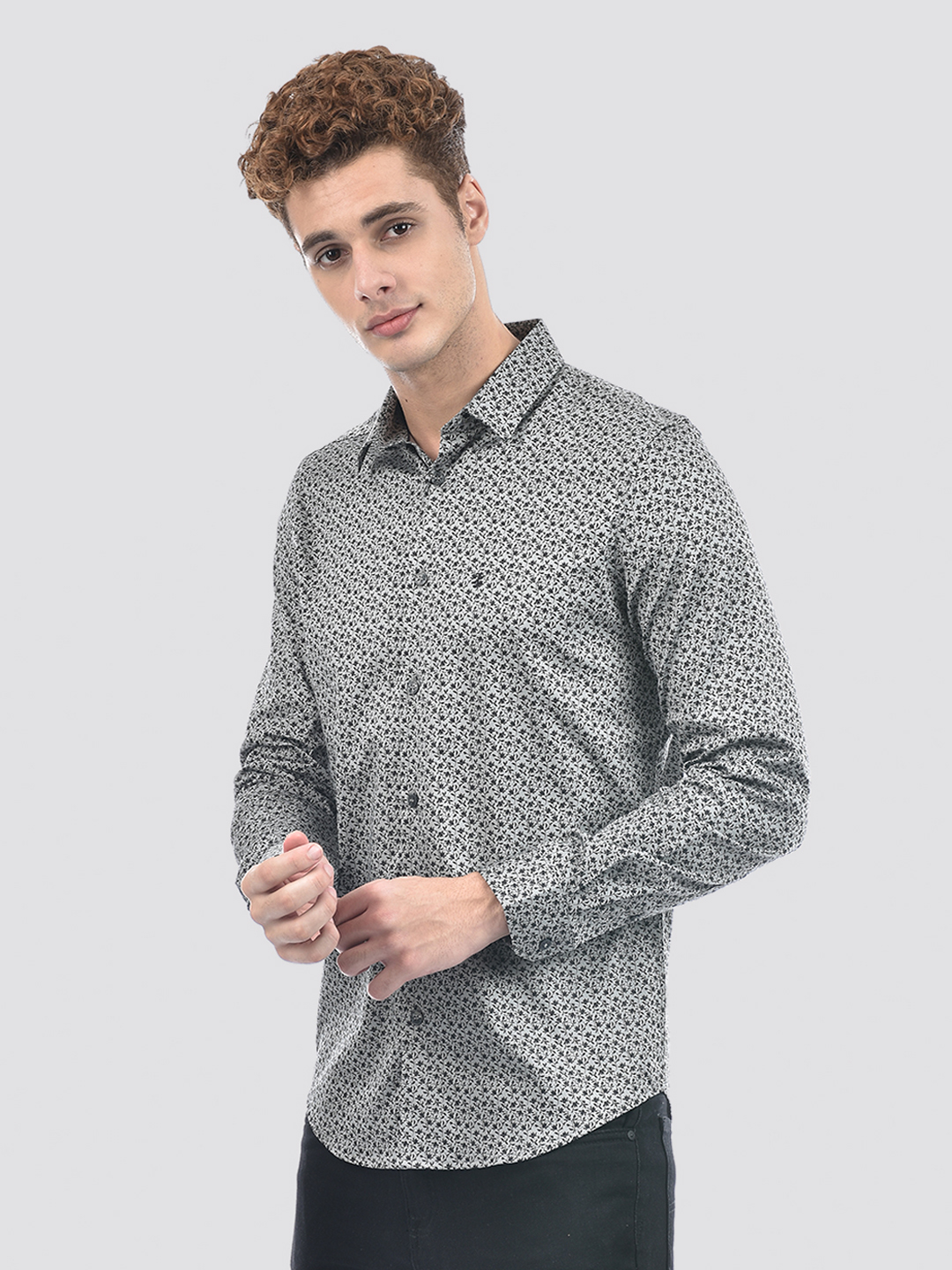 Izod Men's Full Sleeve Printed Grey Shirt