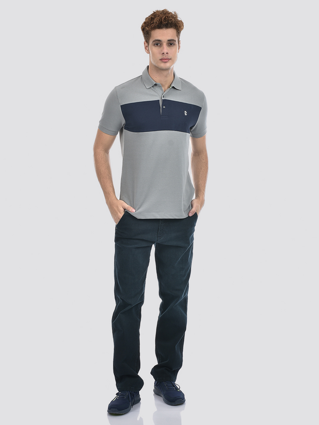 Izod Men's Color Block Grey Round Neck T-Shirt