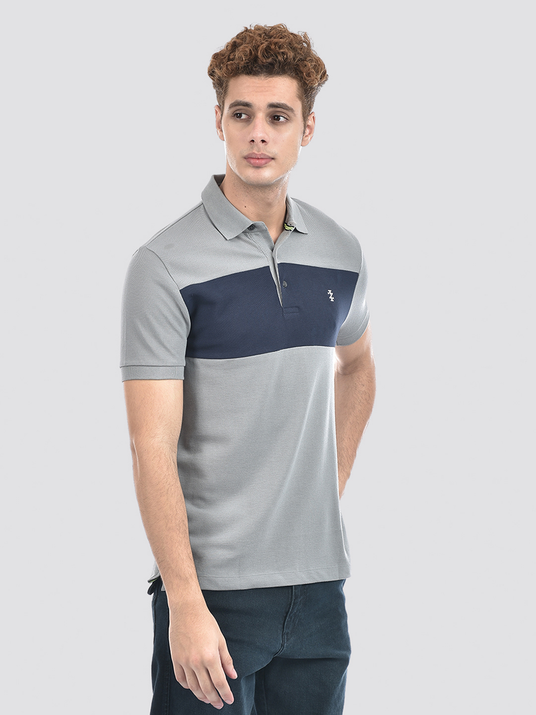 Izod Men's Color Block Grey Round Neck T-Shirt