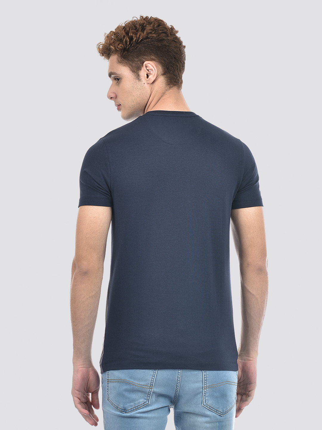 Izod Men's Color Block Navy Round Neck T-Shirt