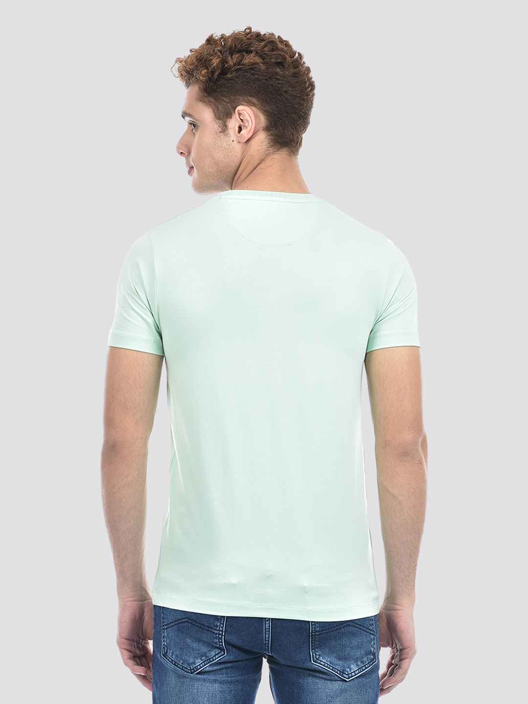 Izod Men's Graphic Print Green Round Neck T-Shirt