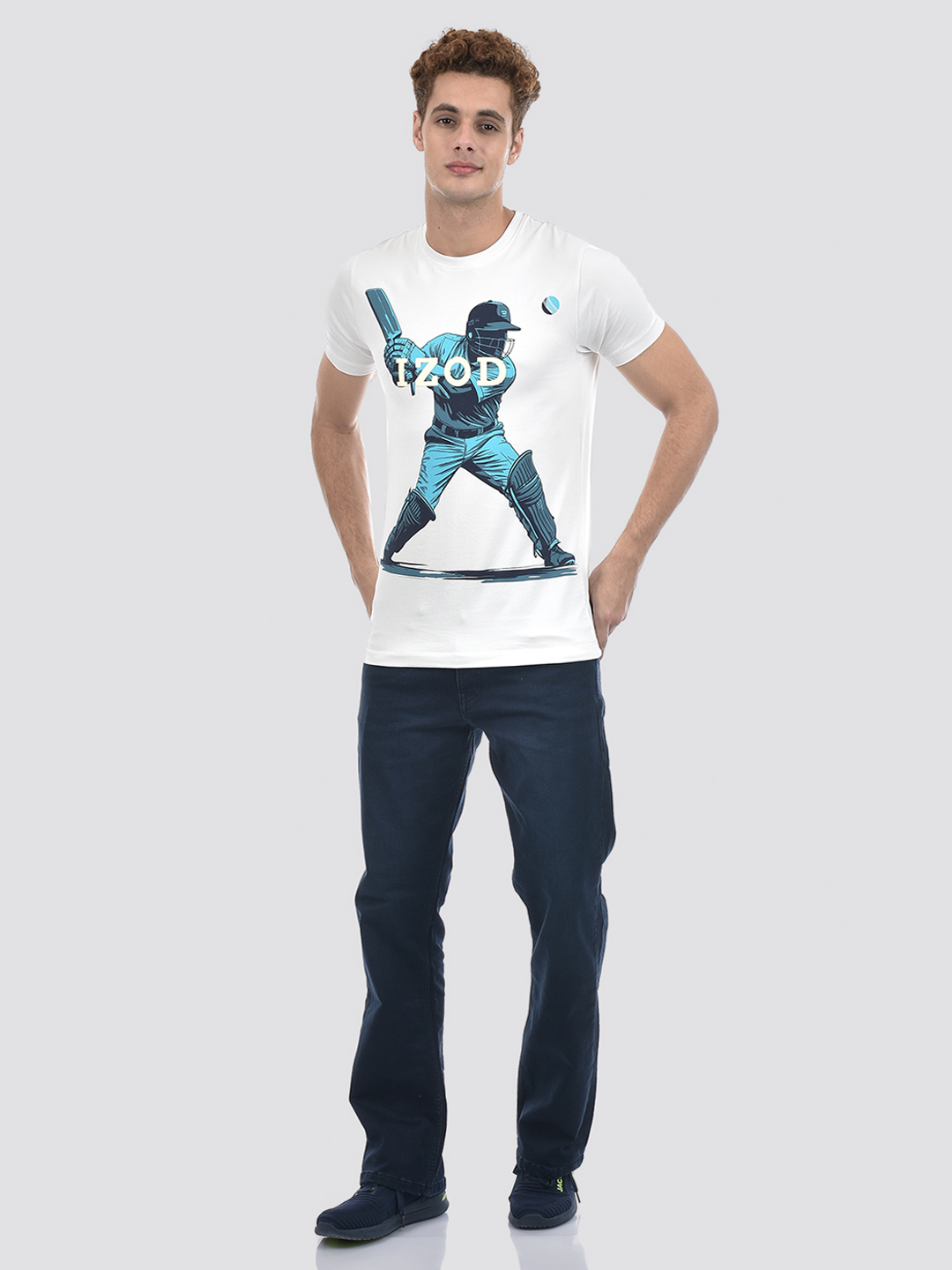 Izod Men's Graphic Print White Round Neck T-Shirt