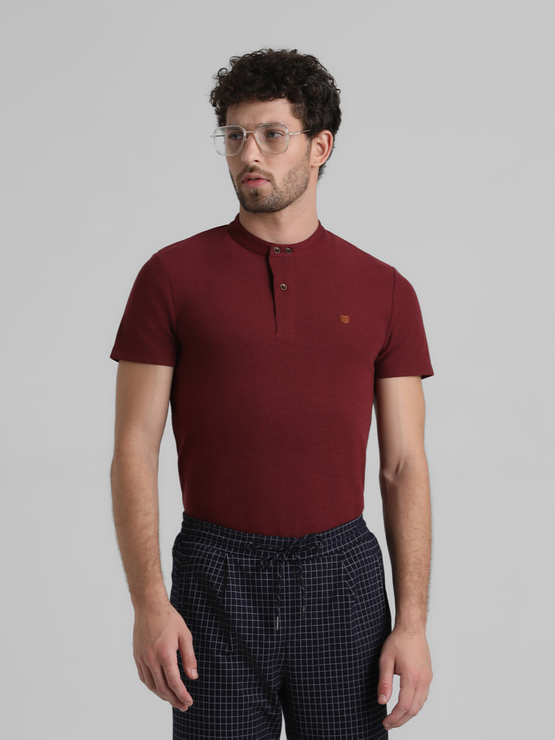 Jack & Jones Men Solid Maroon T-Shirt