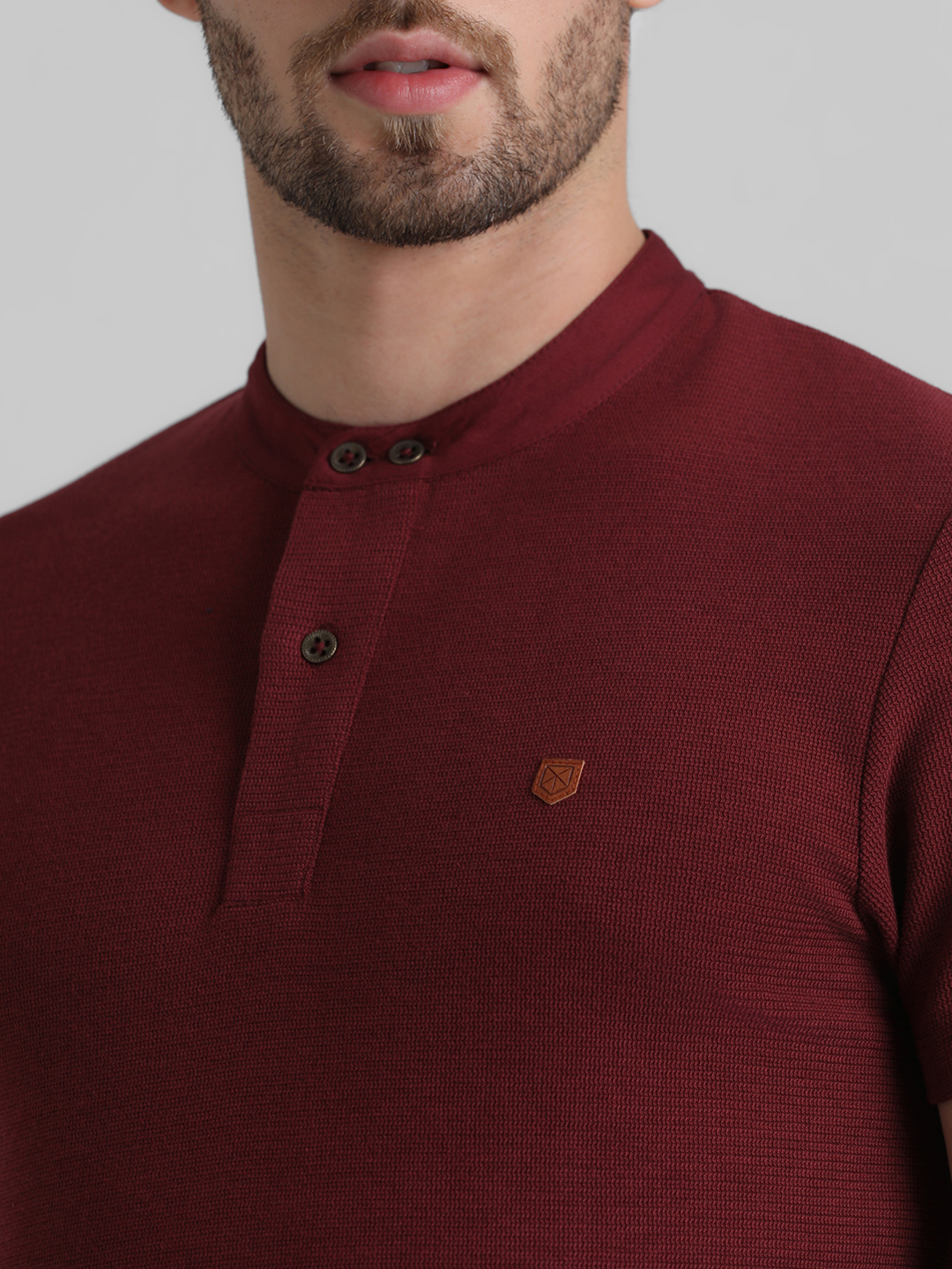Jack & Jones Men Solid Maroon T-Shirt