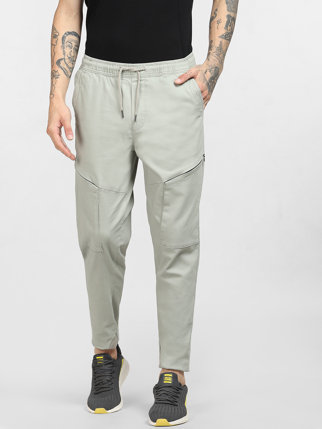 Jack & Jones Men Solid Grey Track Pants
