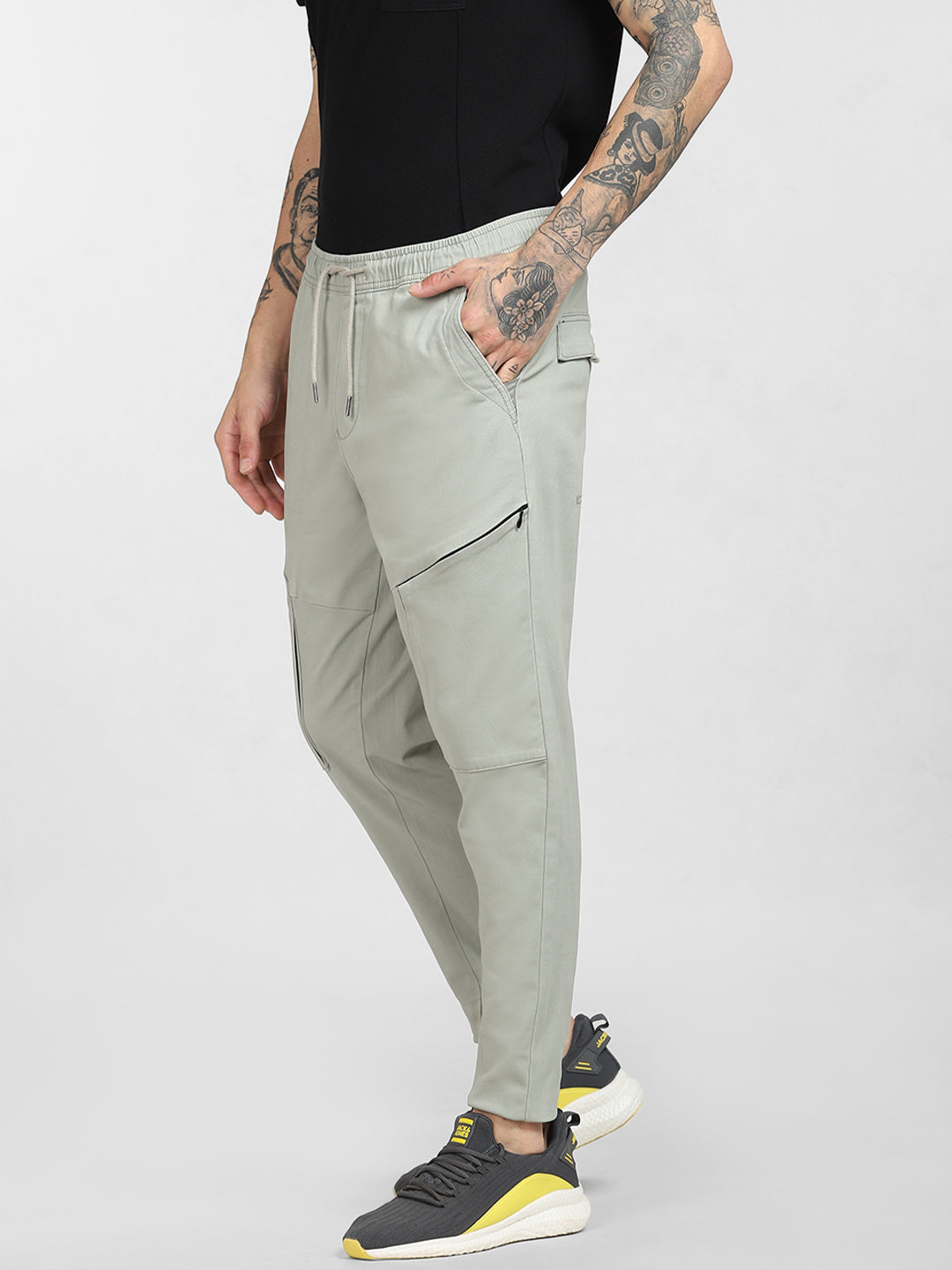 Jack & Jones Men Solid Grey Track Pants