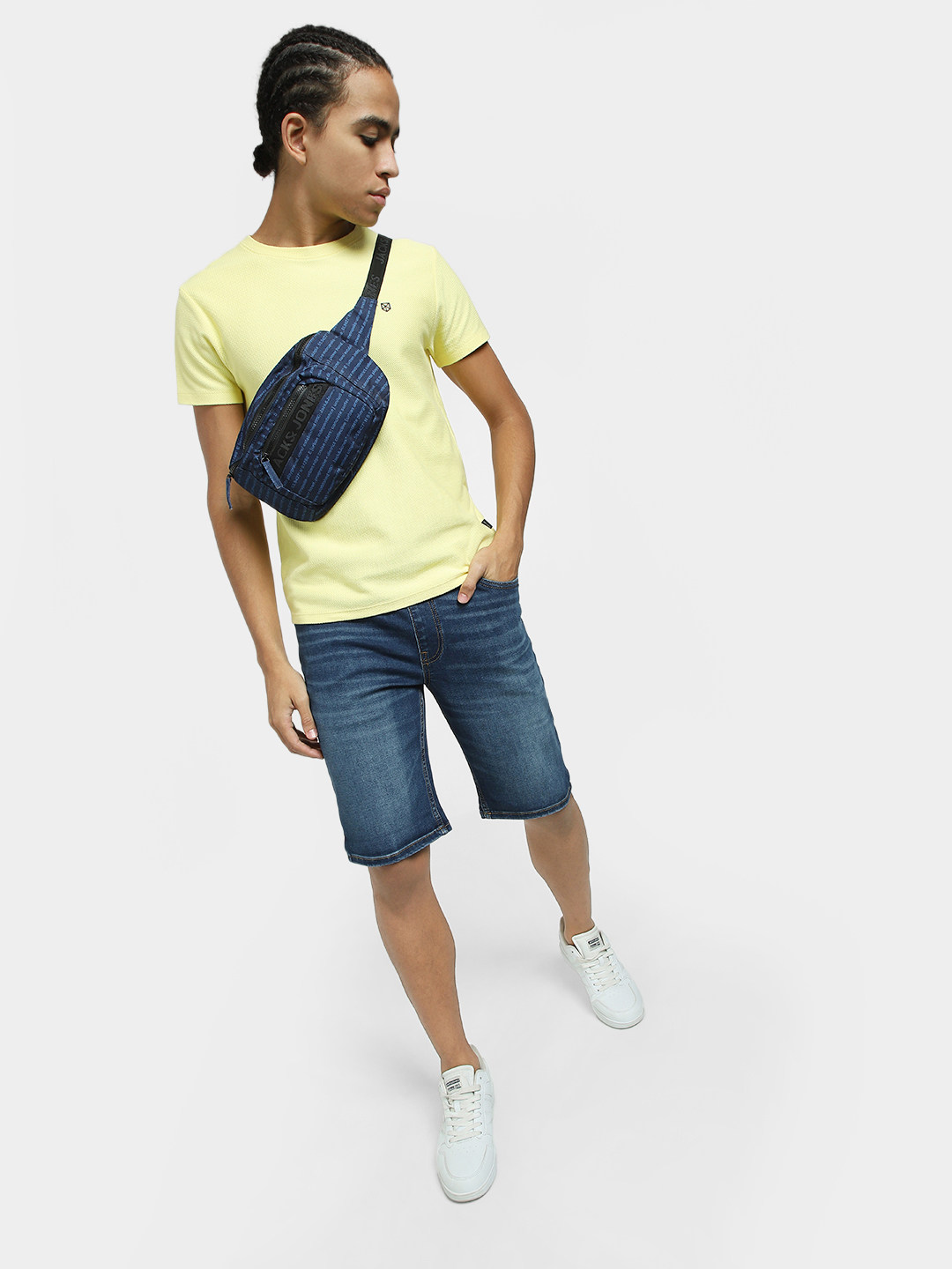 Jack & Jones Men Solid Blue Shorts