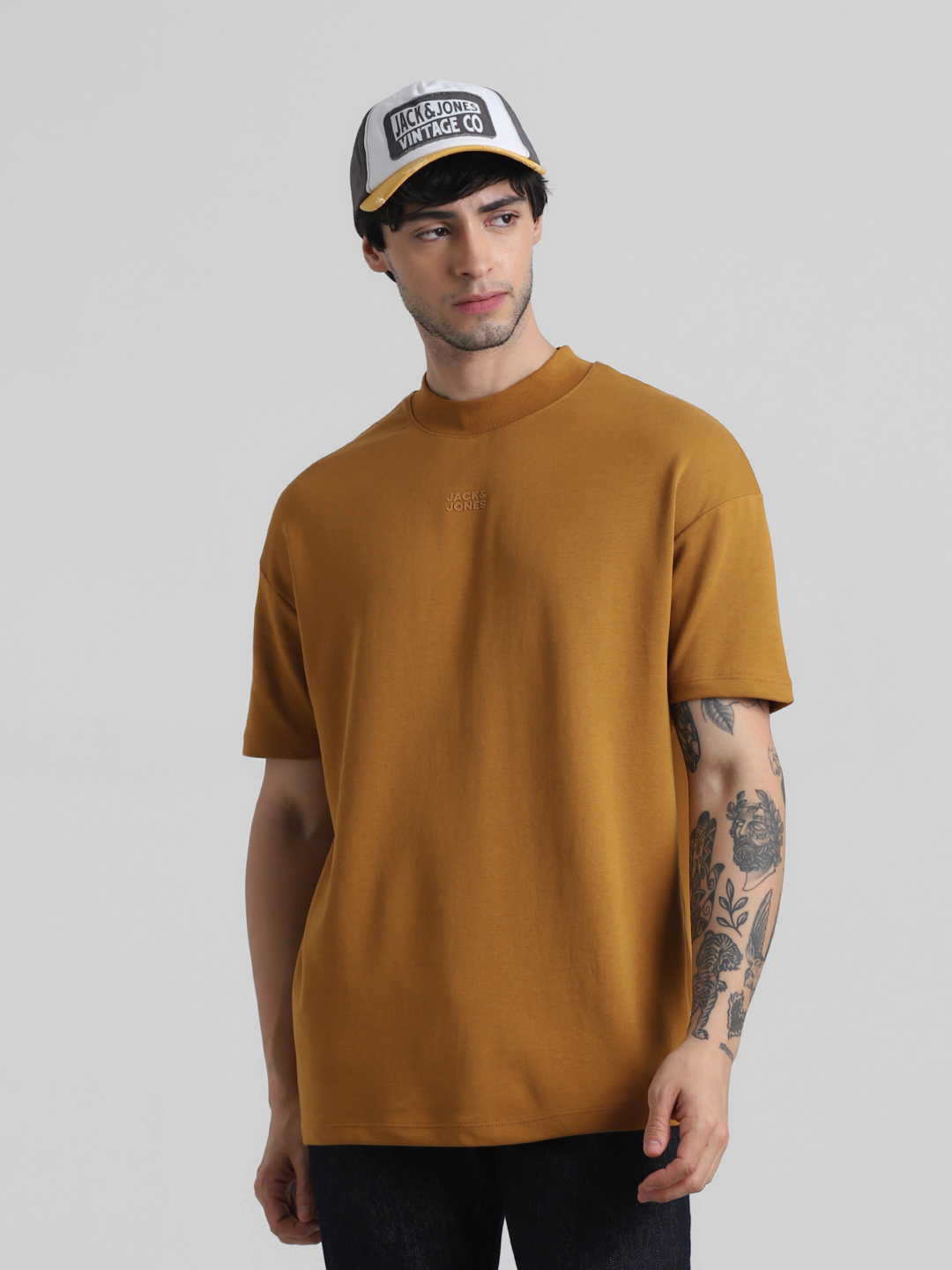 Jack & Jones Men Solid Brown T-Shirt