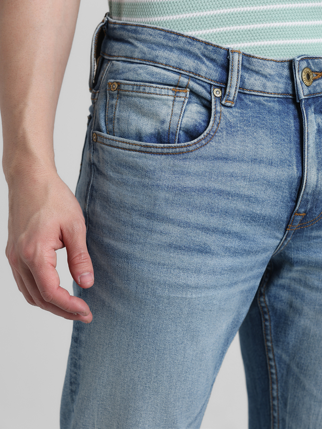 Jack & Jones Men Solid Blue Jeans