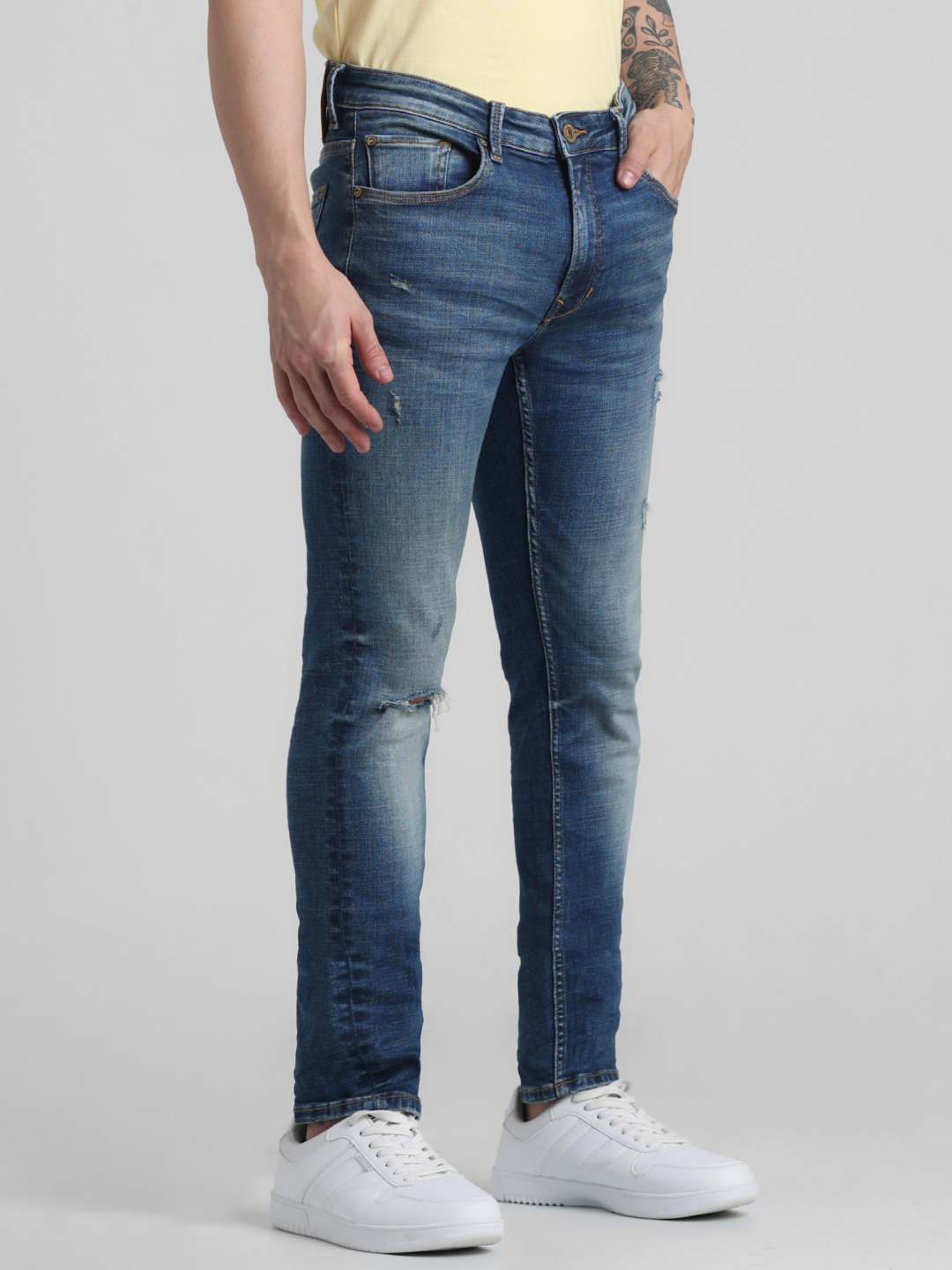 Jack & Jones Men Solid Blue Jeans