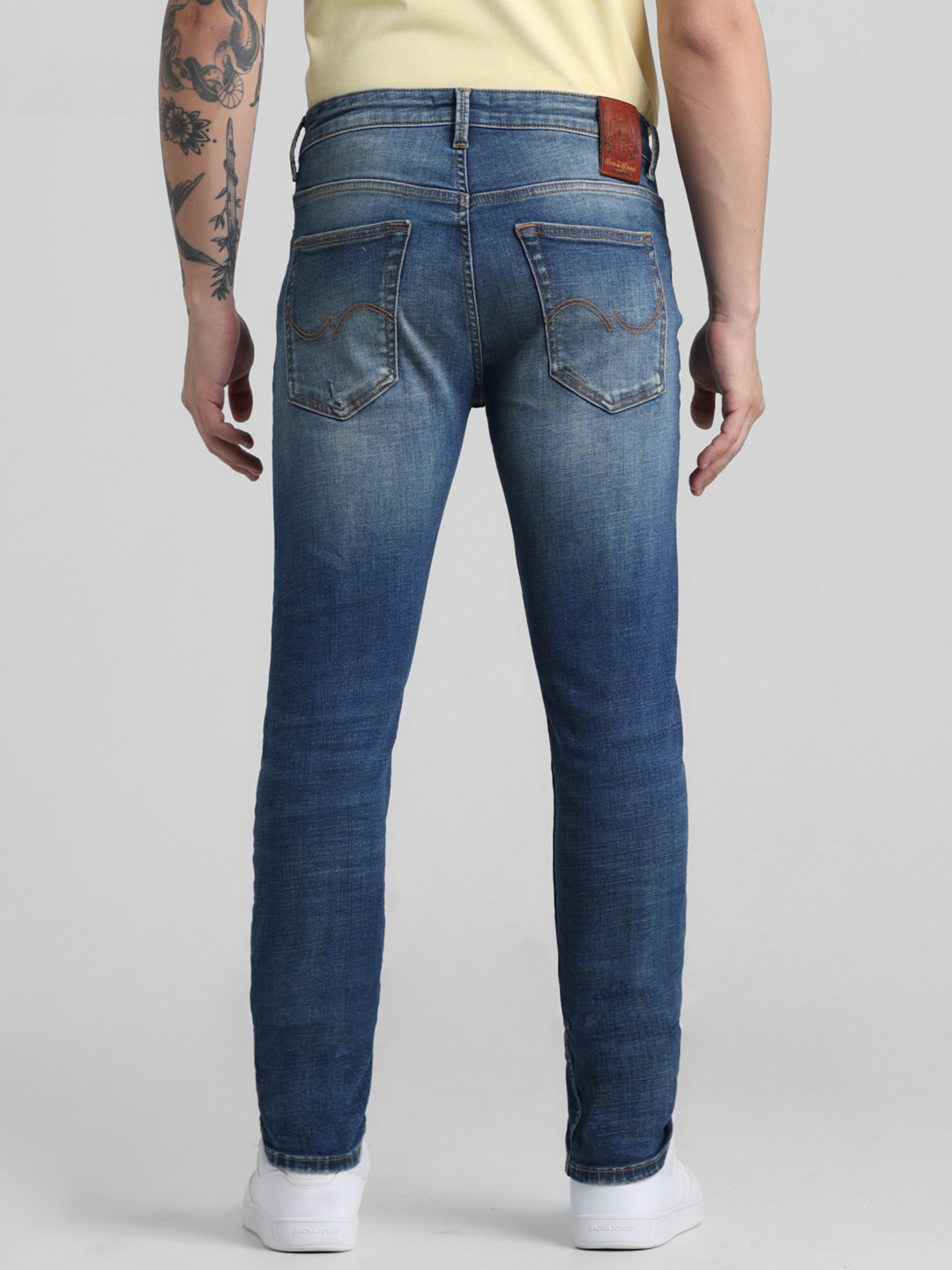 Jack & Jones Men Solid Blue Jeans