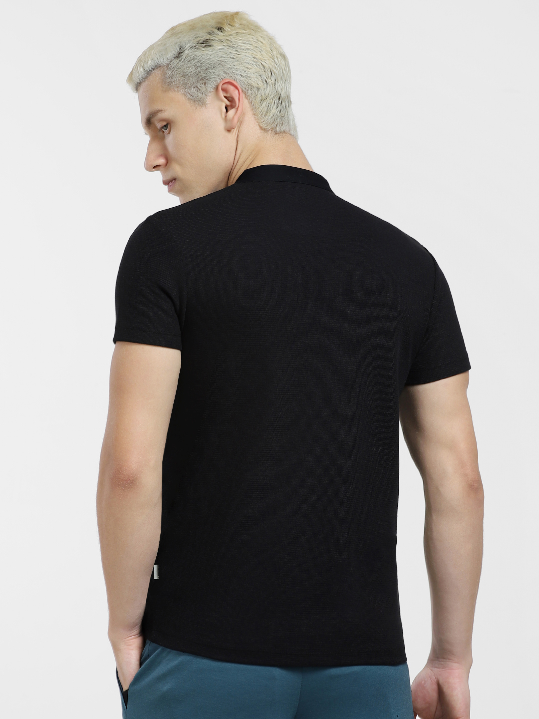 Jack & Jones Men's Short Sleeve Slim Fit Black Henley Neck T-Shirt