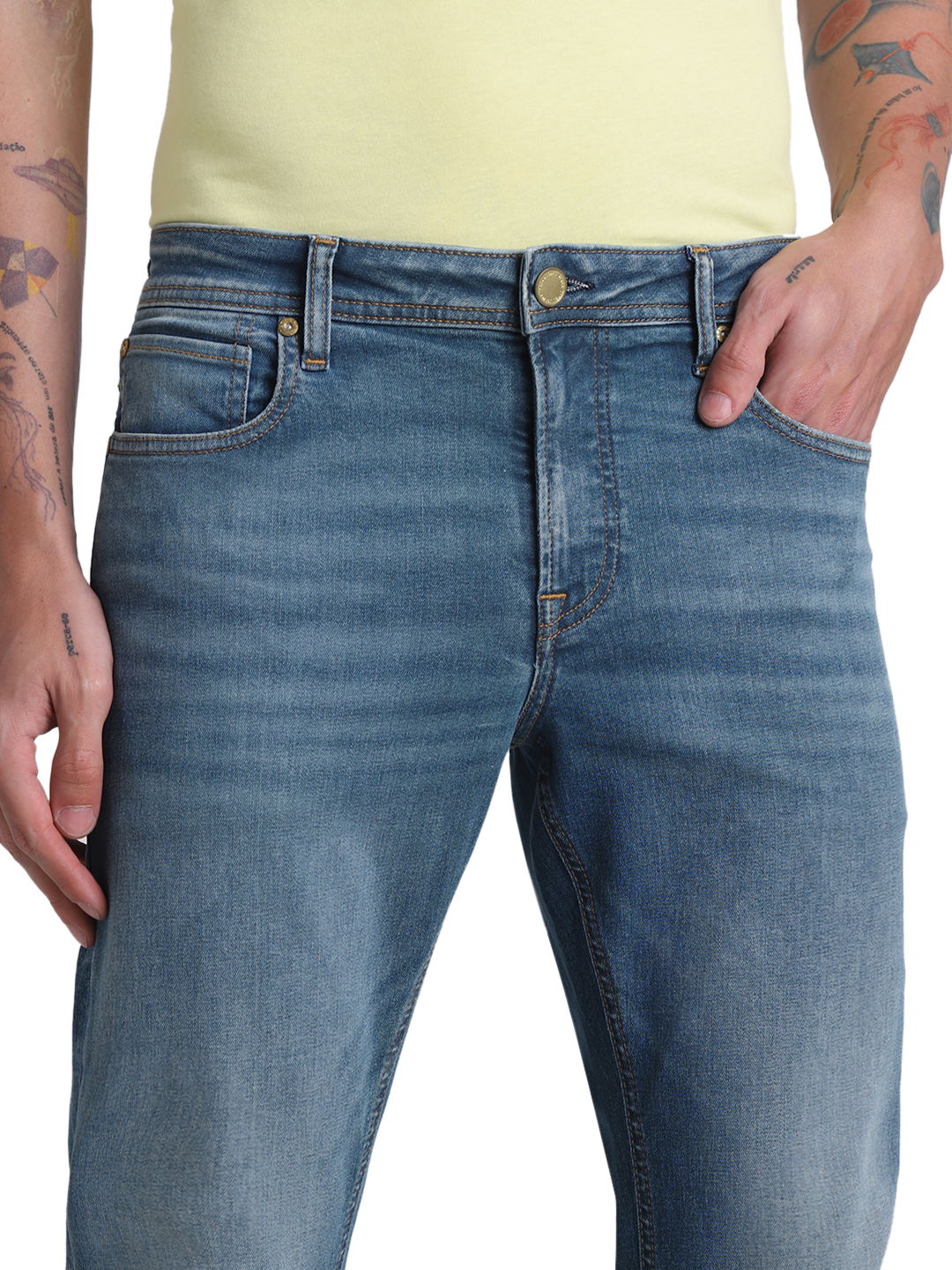 Jack & Jones Men Solid Blue Jeans