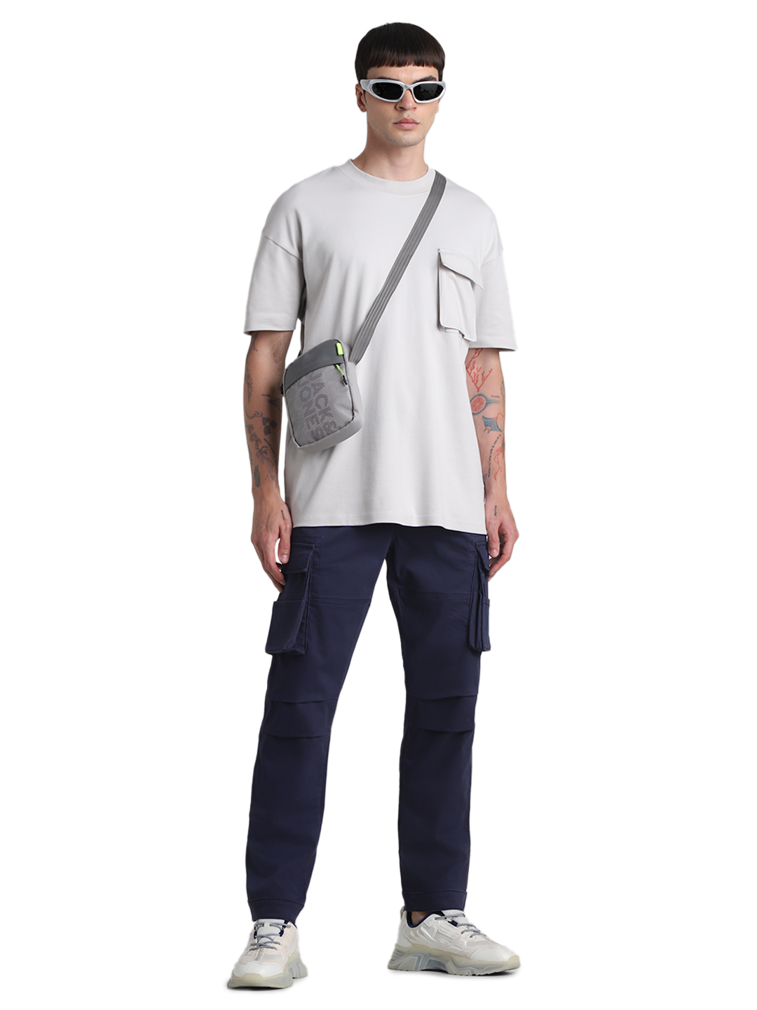 Jack & Jones Men's Regular Fit Solid Dark Blue Cargo Pants