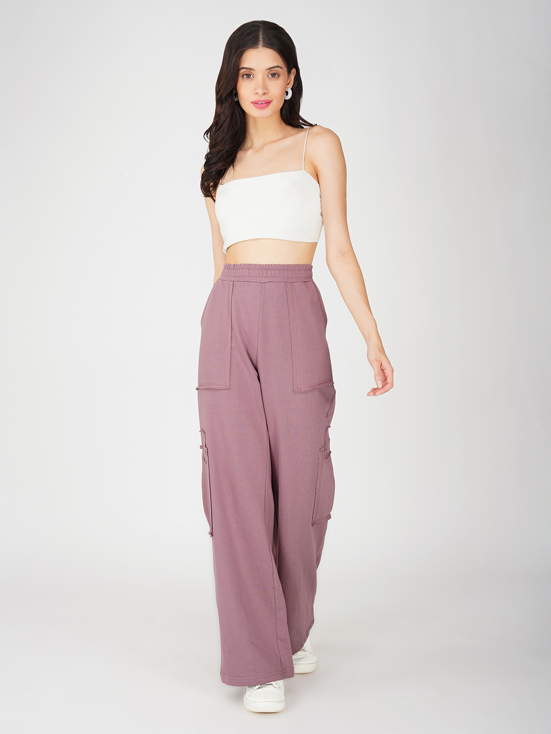 Oneway Women Solid Purple Trousers