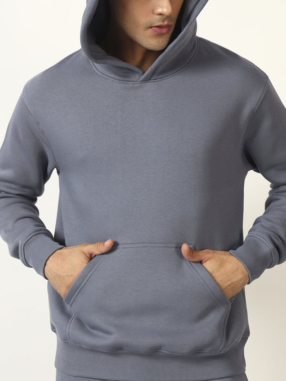 Oneway Men Solid Grey 1 Hooded Sweatshirt,1 Shorts::Tracksuit