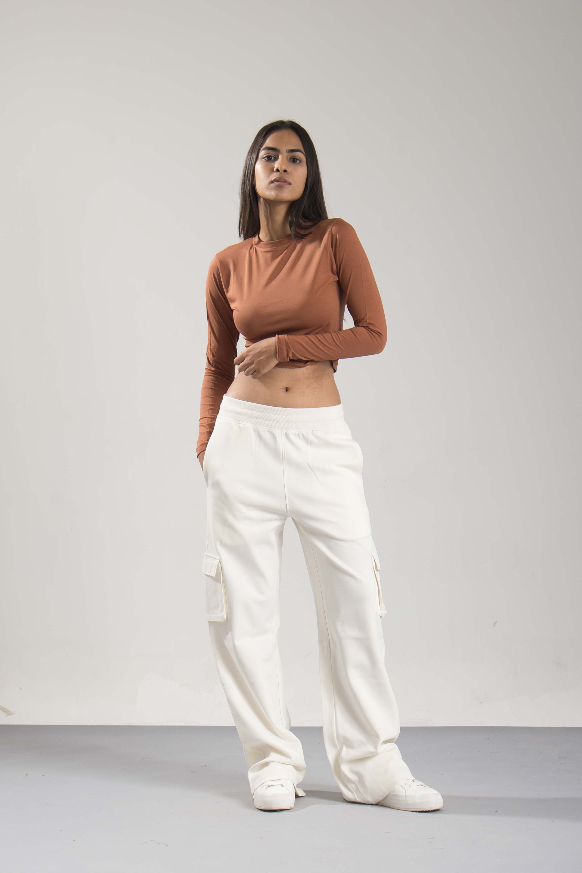 Oneway Women Solid Off White Cargo Pants