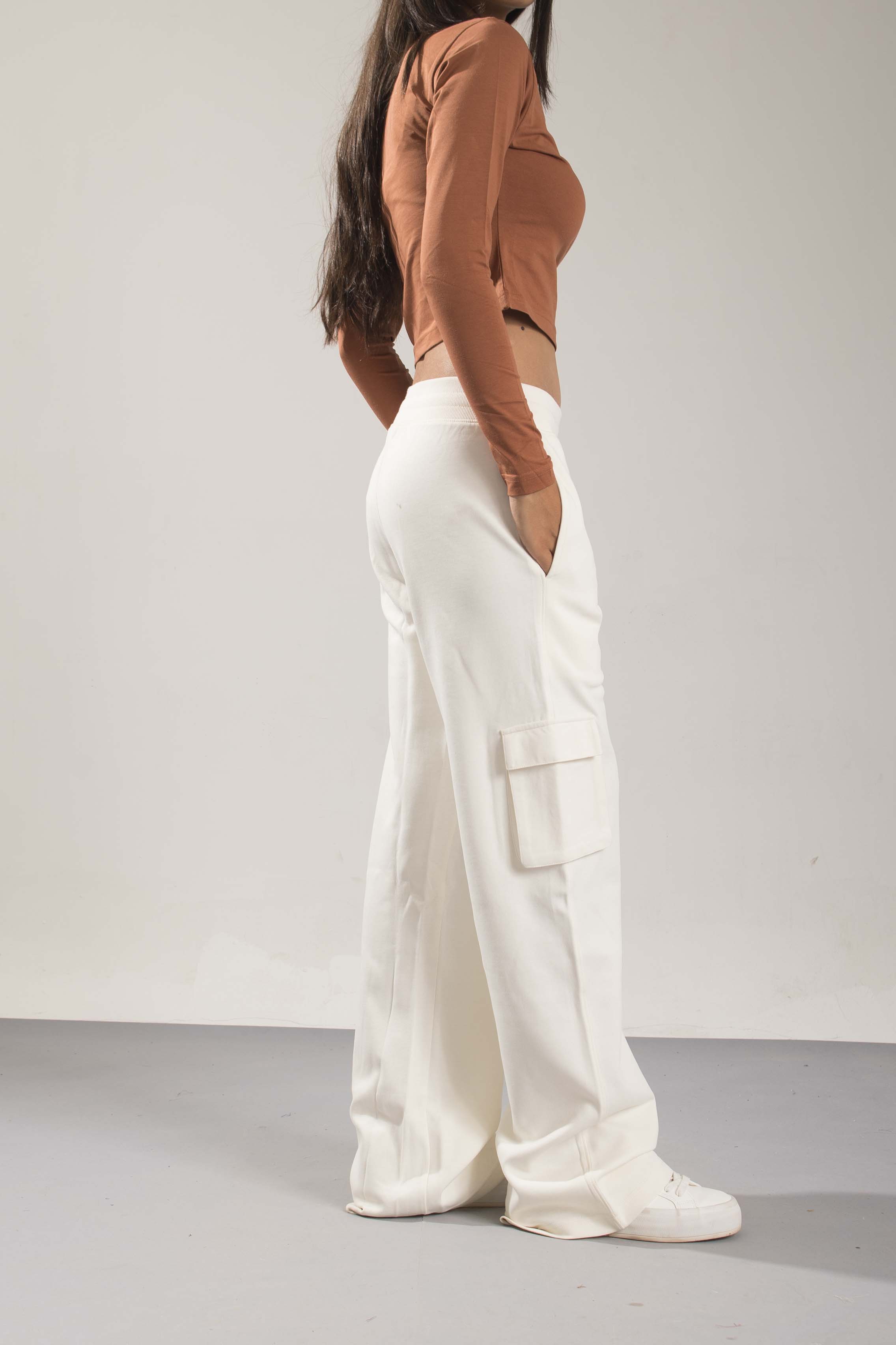 Oneway Women Solid Off White Cargo Pants