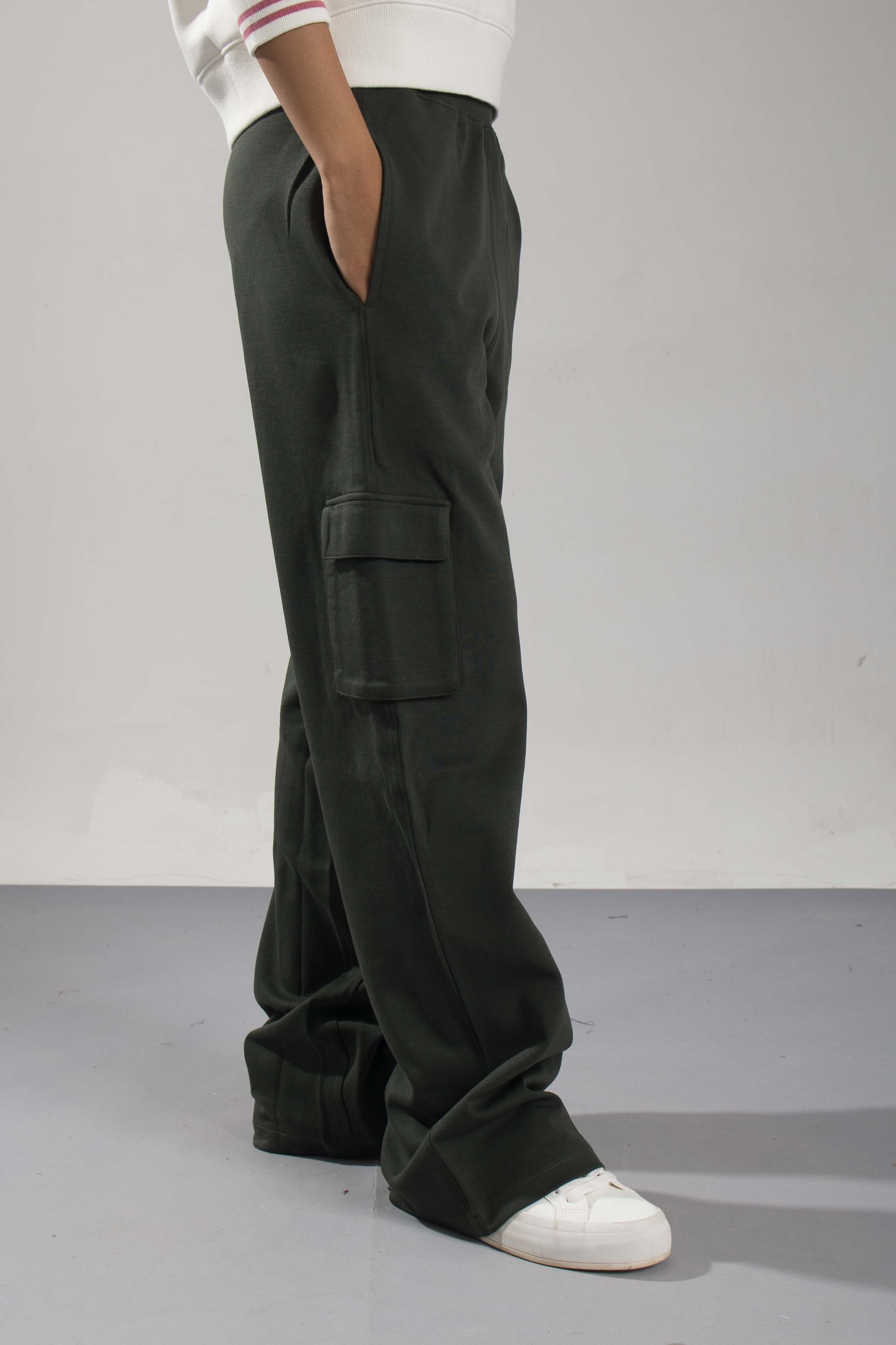 Oneway Women Solid Olive Cargo Pants