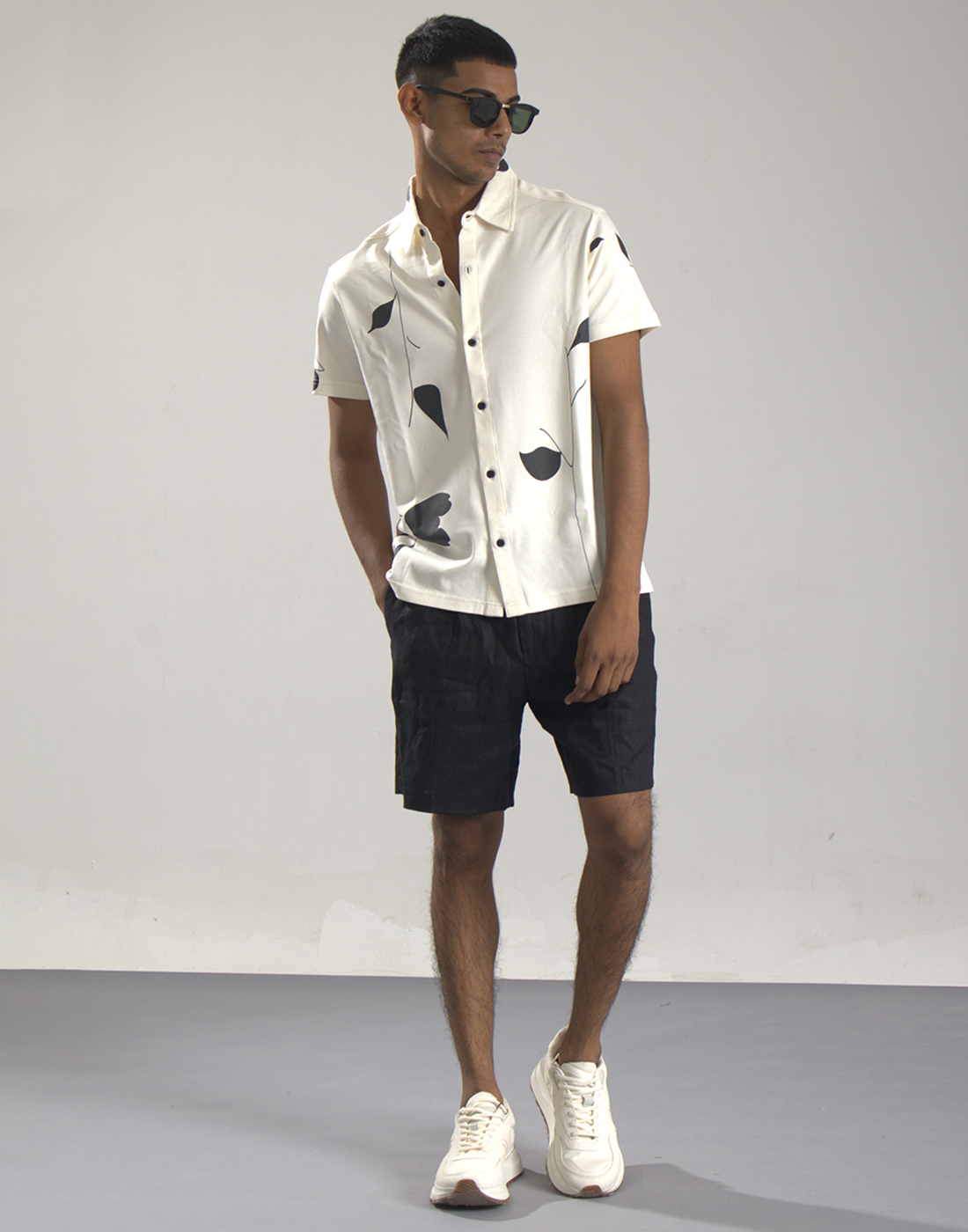Oneway Men Printed Off White Shirt