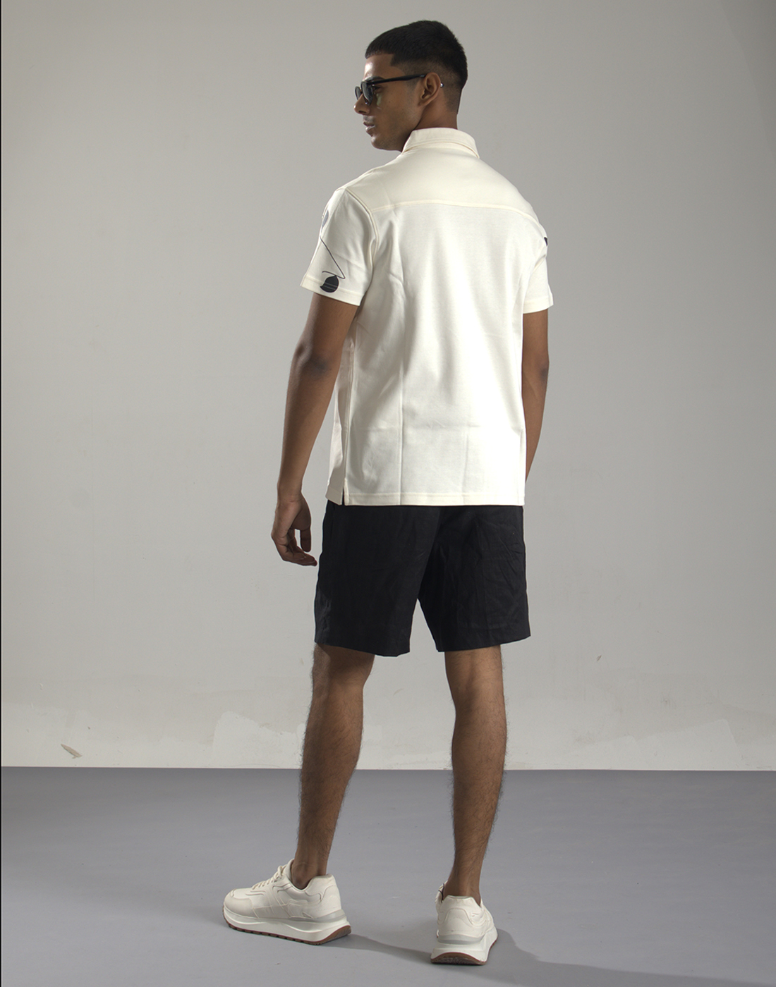 Oneway Men Printed Off White Shirt