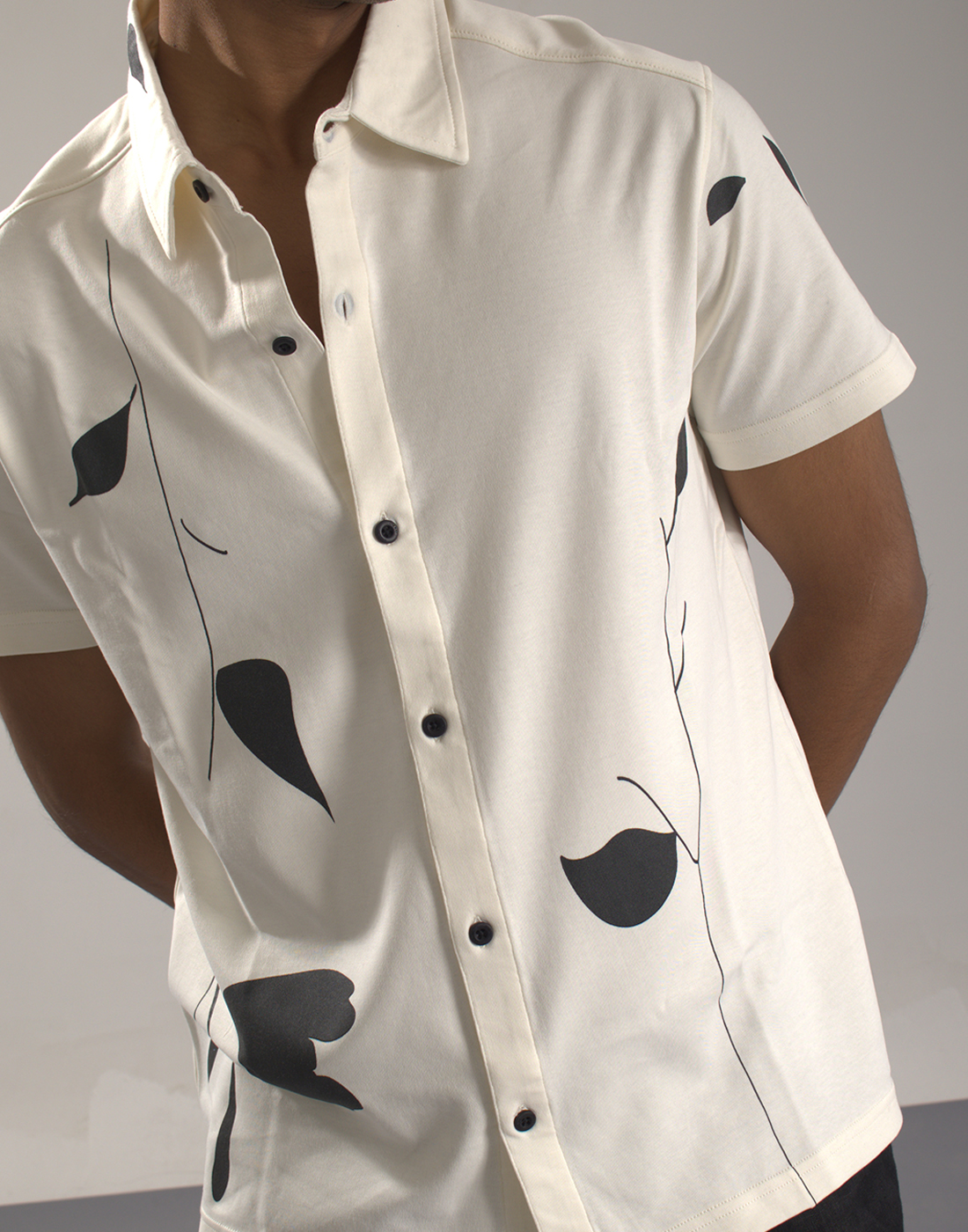 Oneway Men Printed Off White Shirt