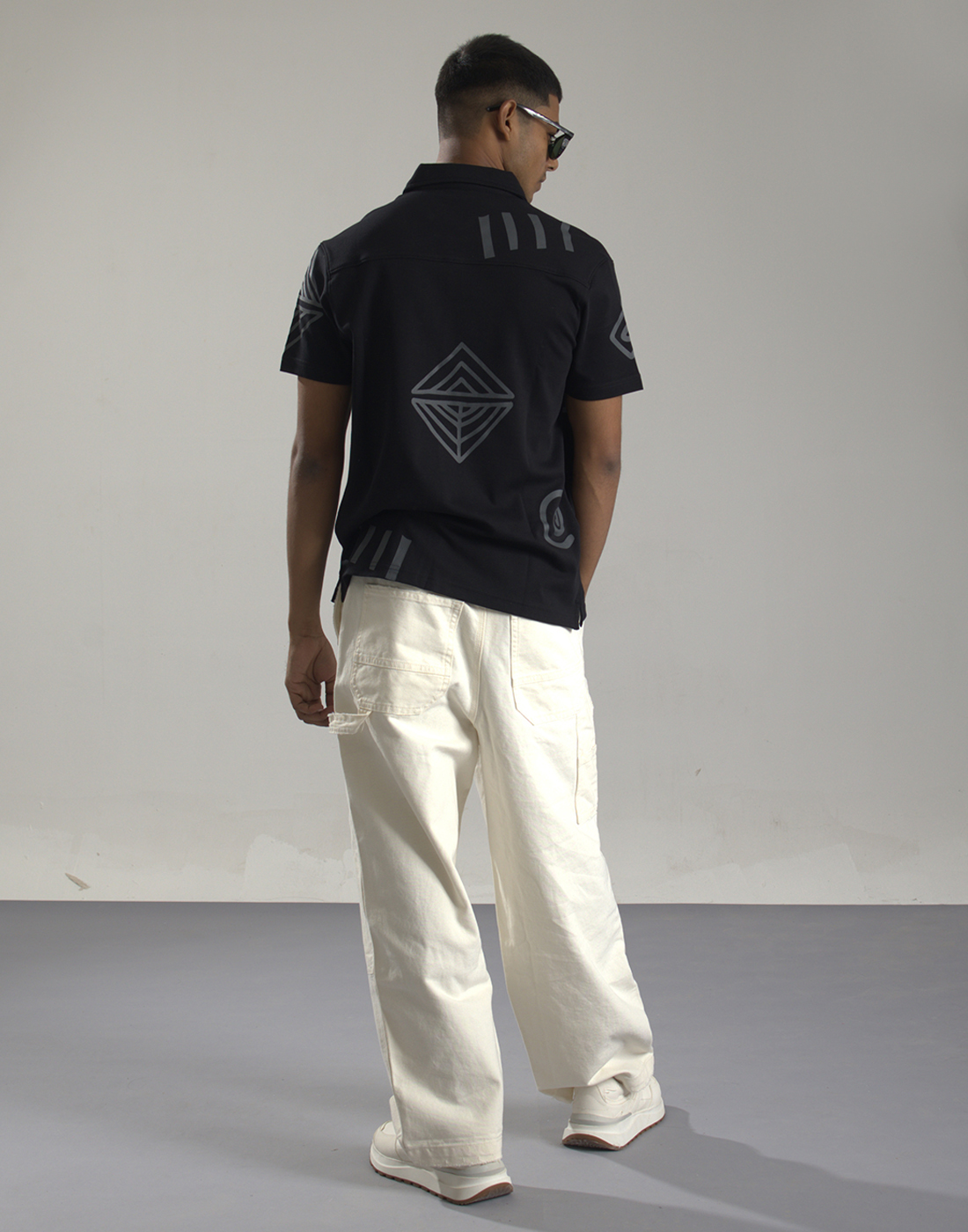 Oneway Men Printed Black Shirt