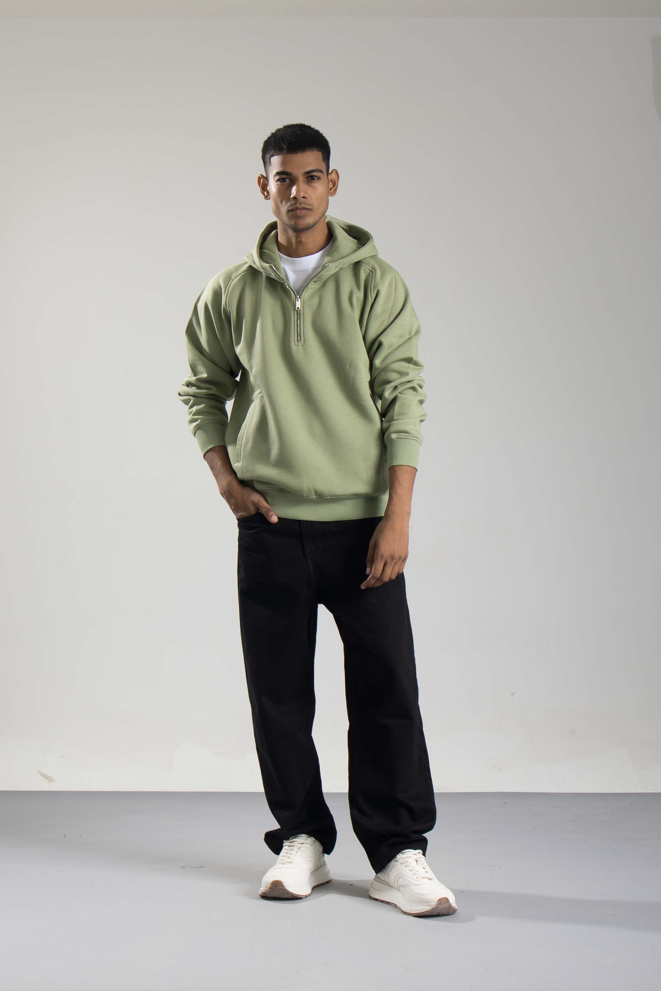 Oneway Men Solid Green Sweat Shirt