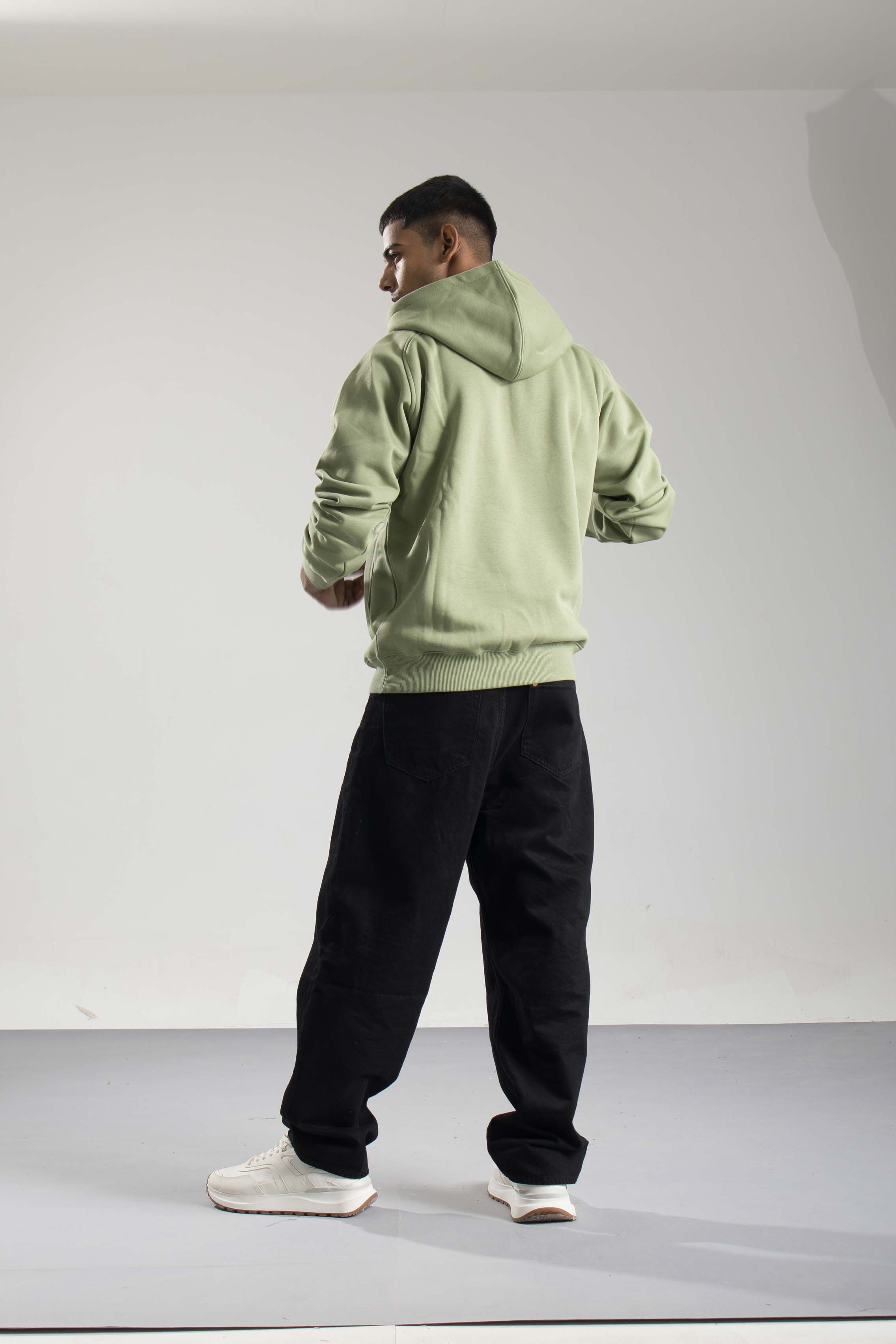 Oneway Men Solid Green Sweat Shirt
