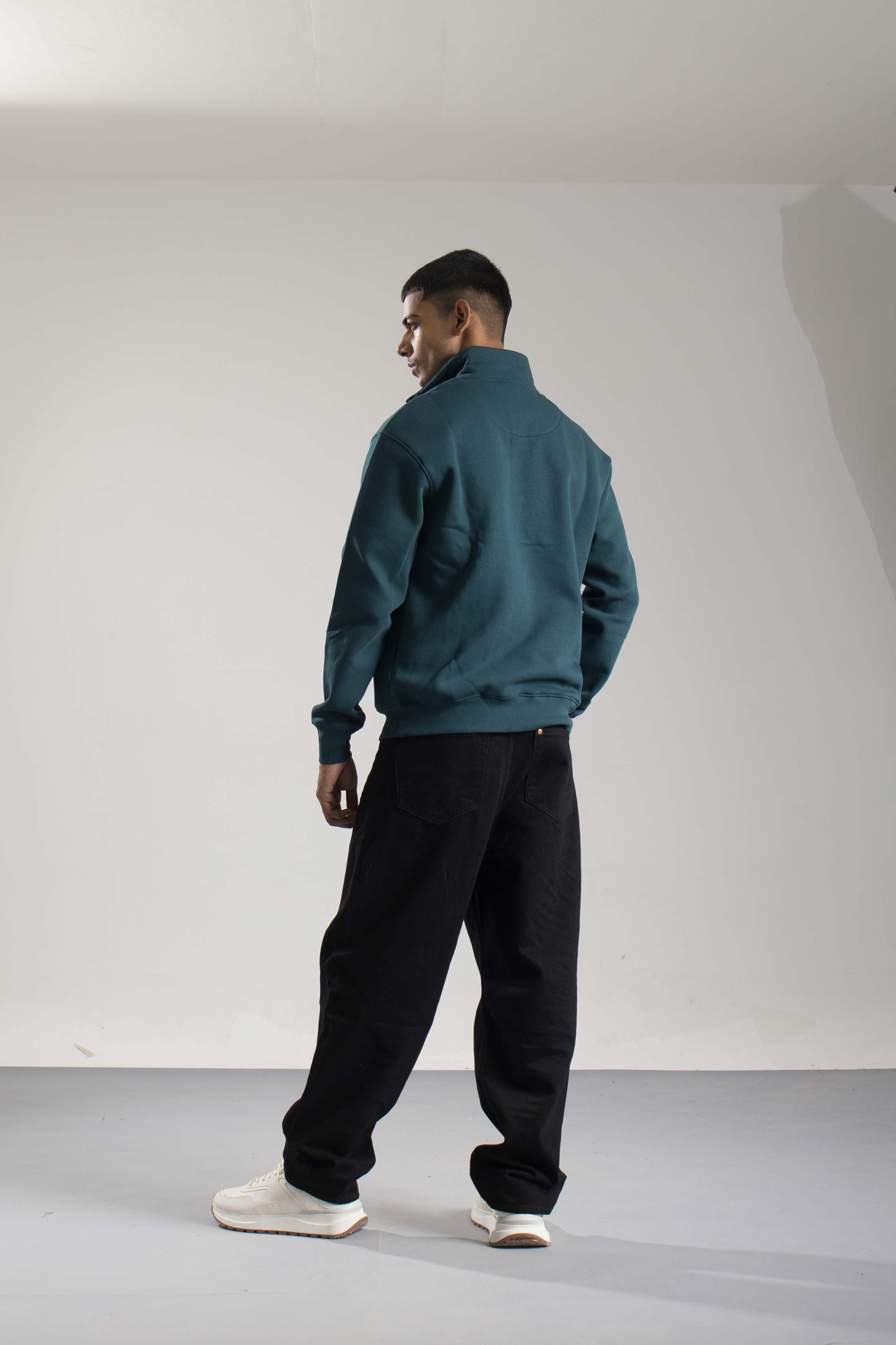 Oneway Men Solid Dark Green Sweat Shirt