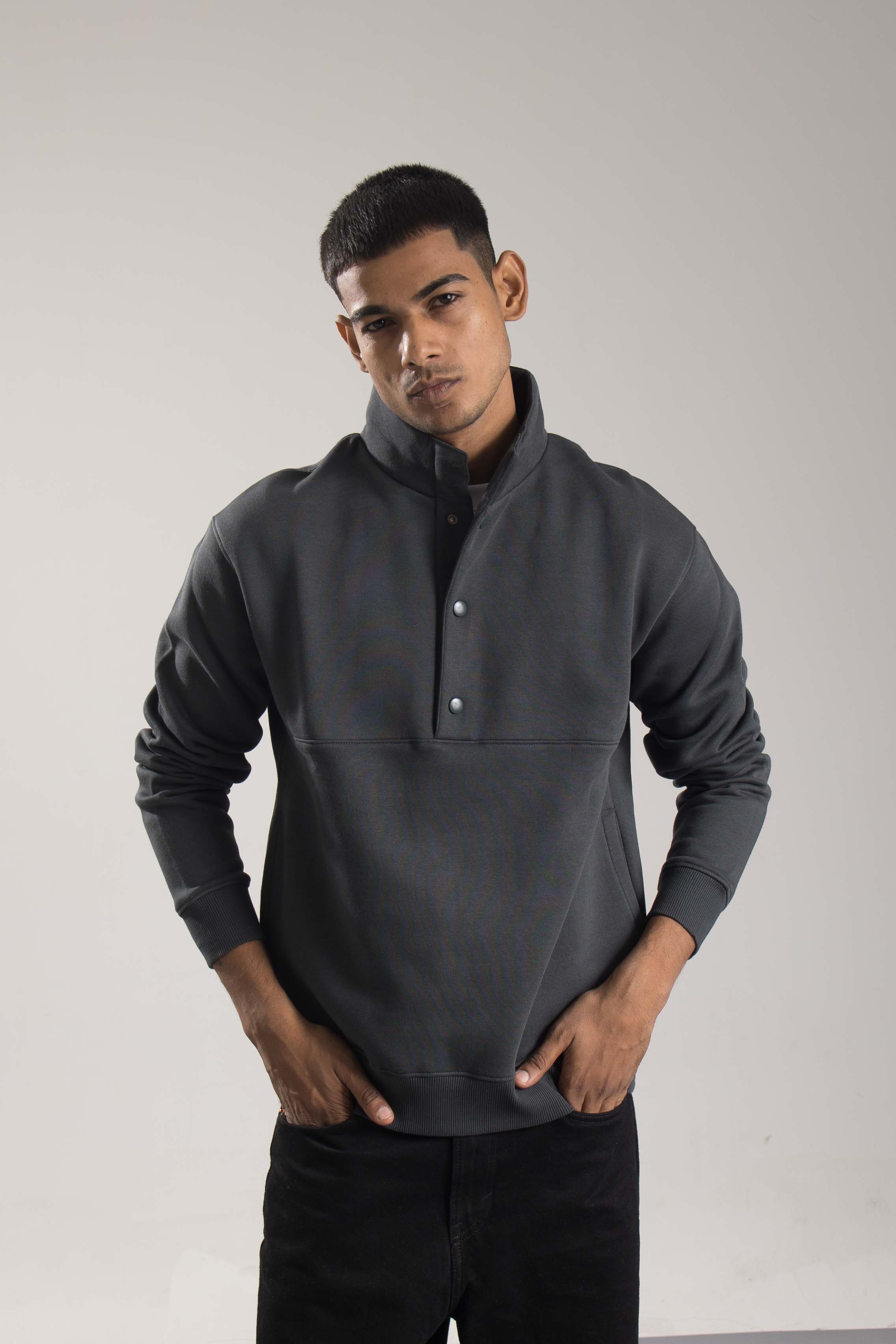 Oneway Men Solid Dark Grey Sweat Shirt