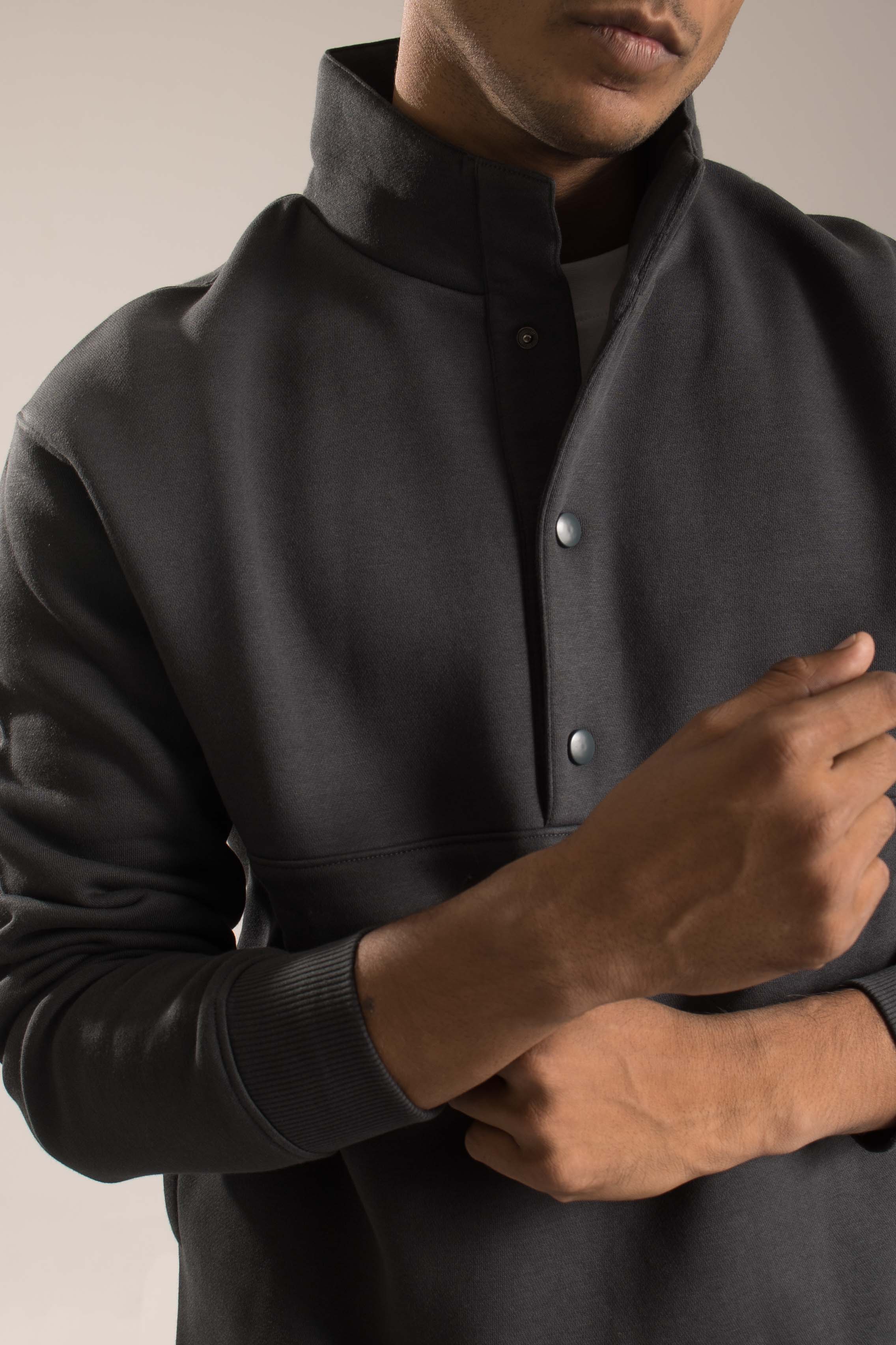 Oneway Men Solid Dark Grey Sweat Shirt