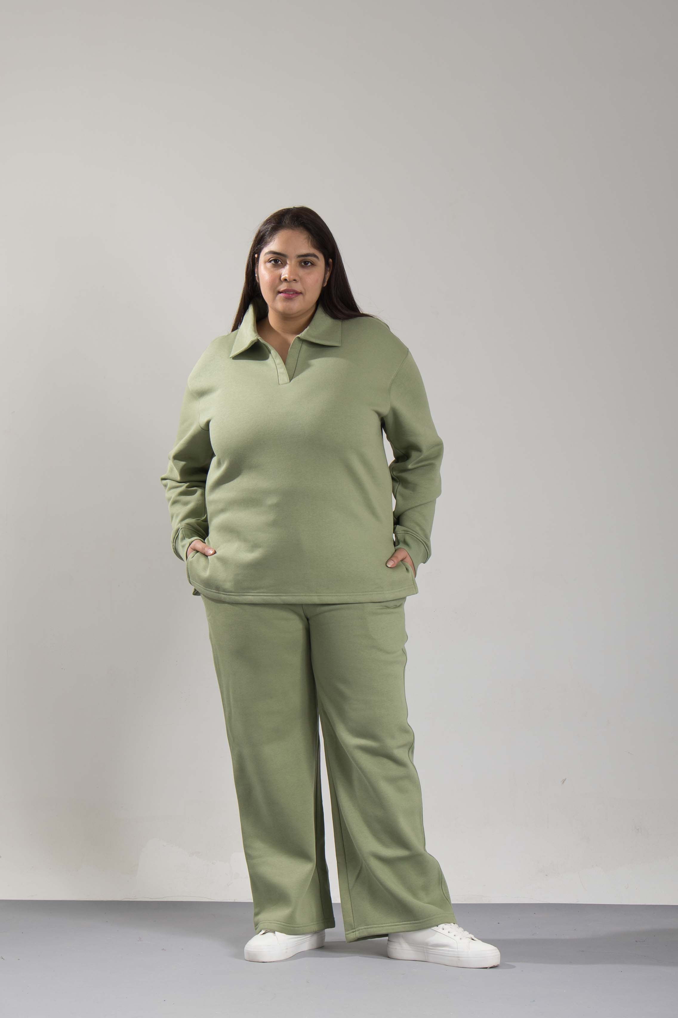 Oneway Women Solid Green Track Suit