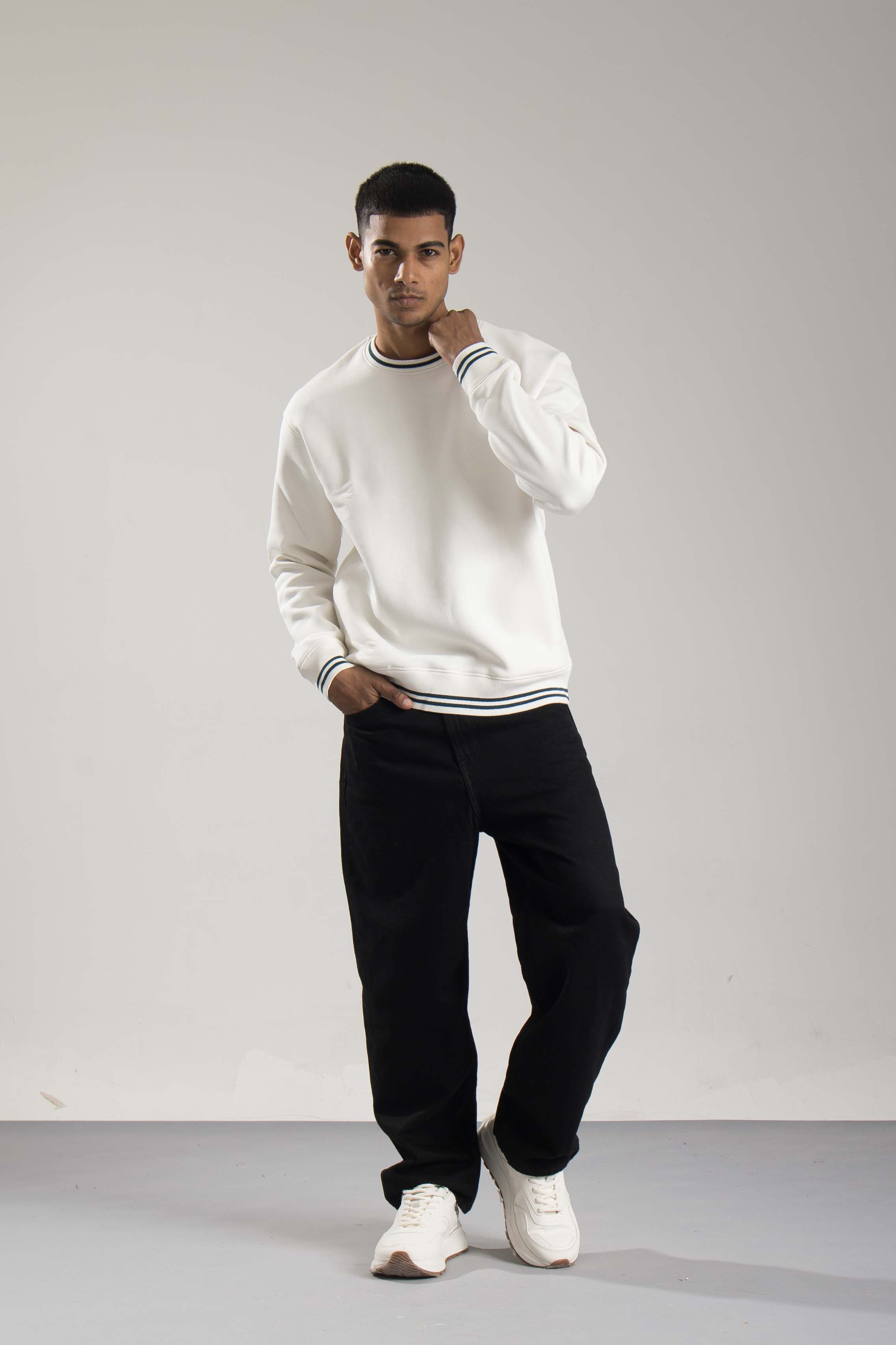 Oneway Men Solid Off White Sweat Shirt