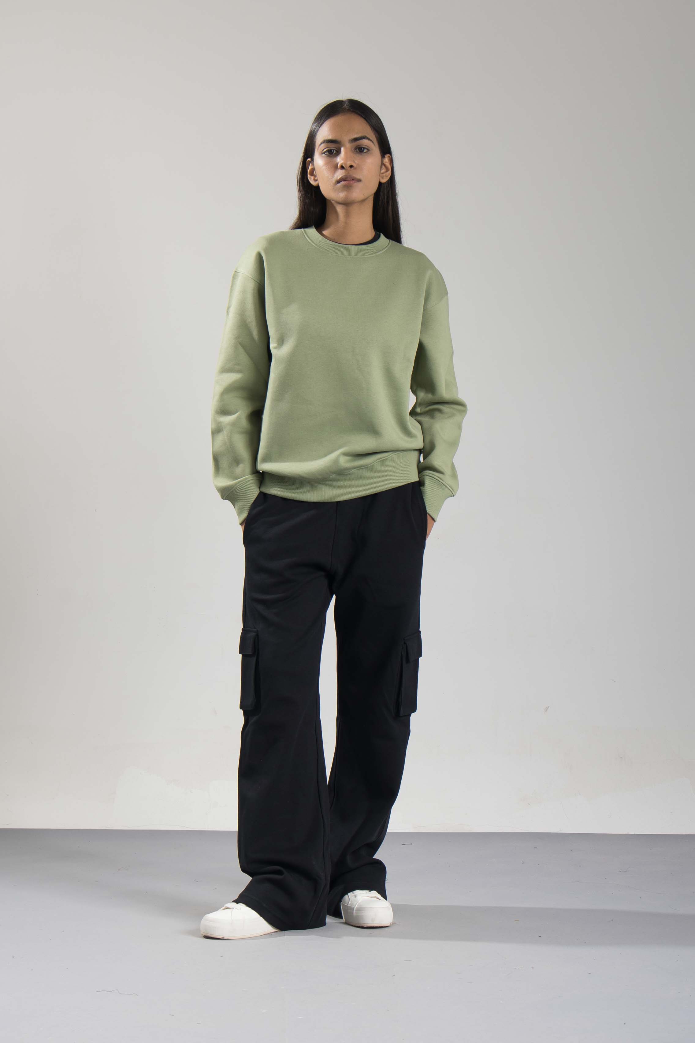 Oneway Women Solid Green Sweat Shirt
