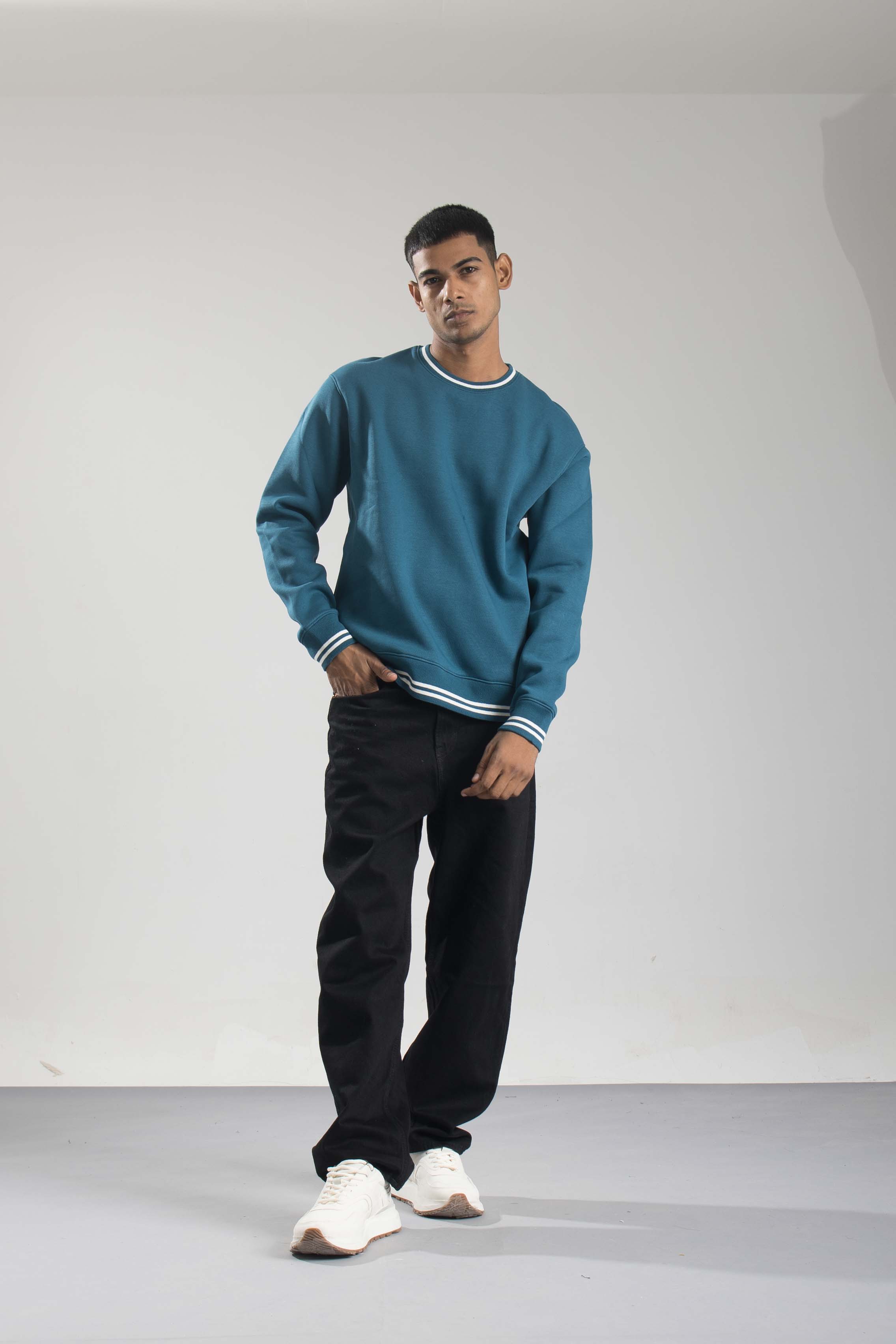 Oneway Men Striped Loose Fit Sweatshirt