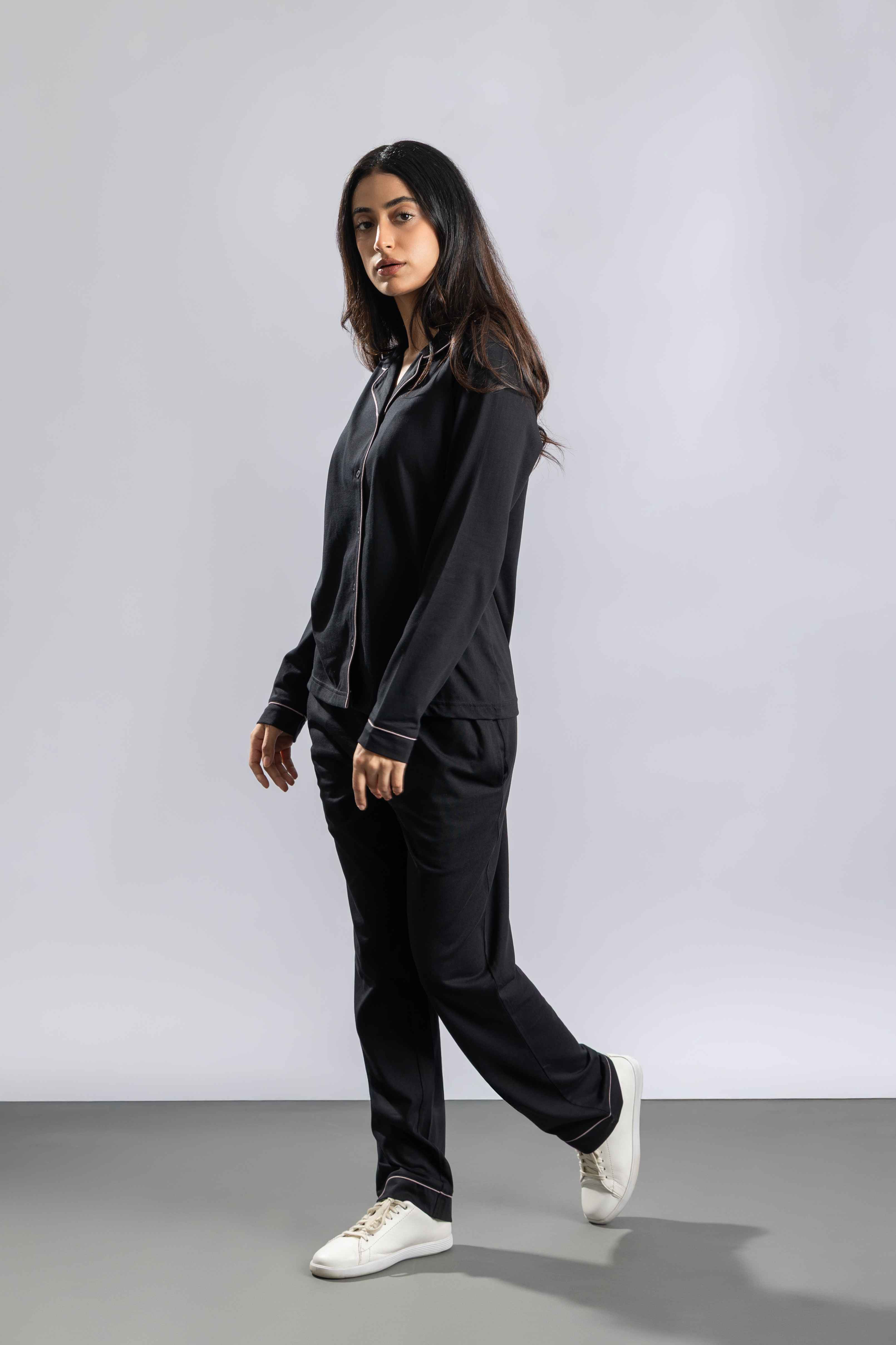 Oneway Women Solid Lapel Collar 1 Shirt, 1 Pyjama :: Night Suit Set